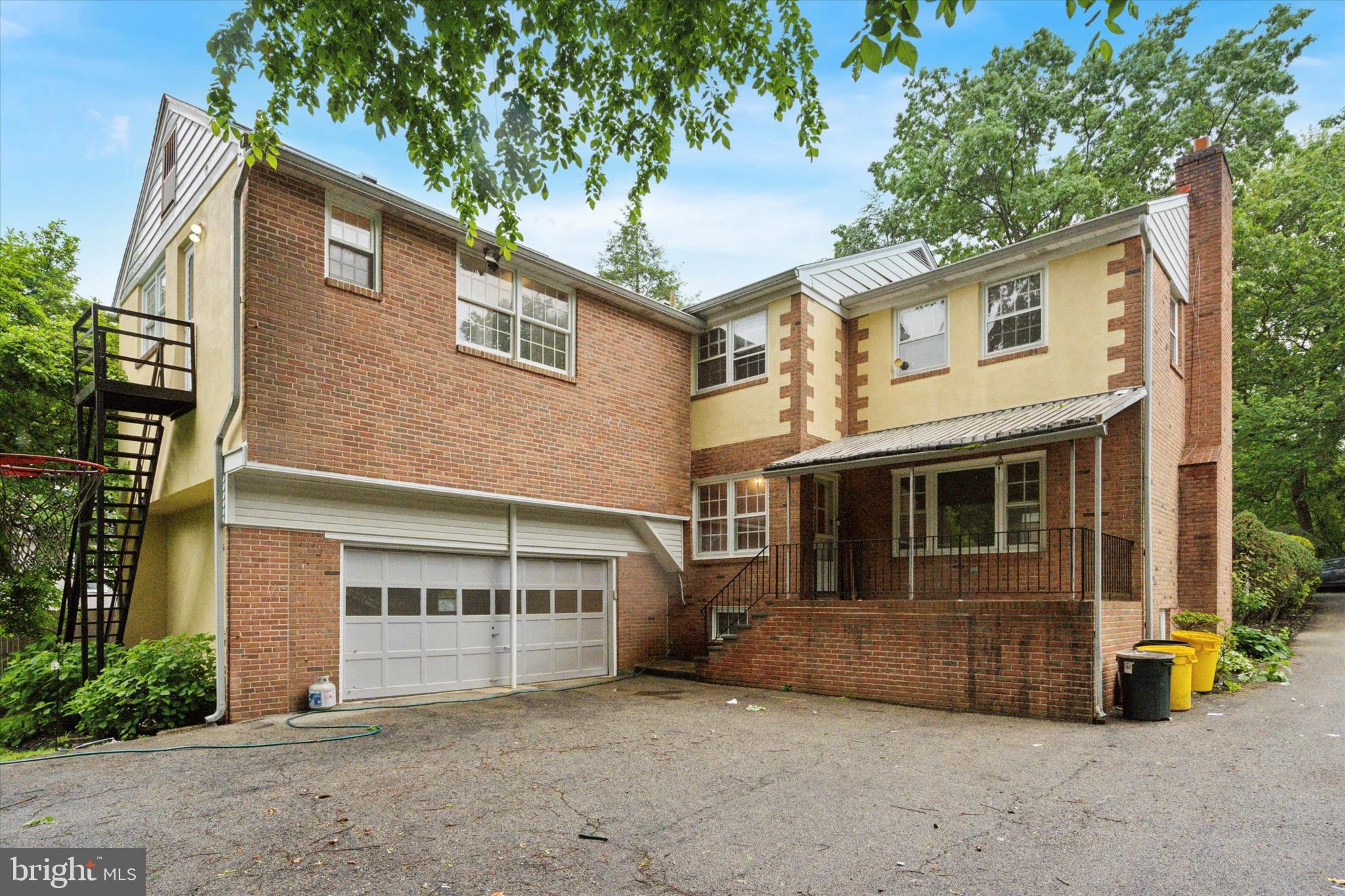 WYNNEWOOD - Residential