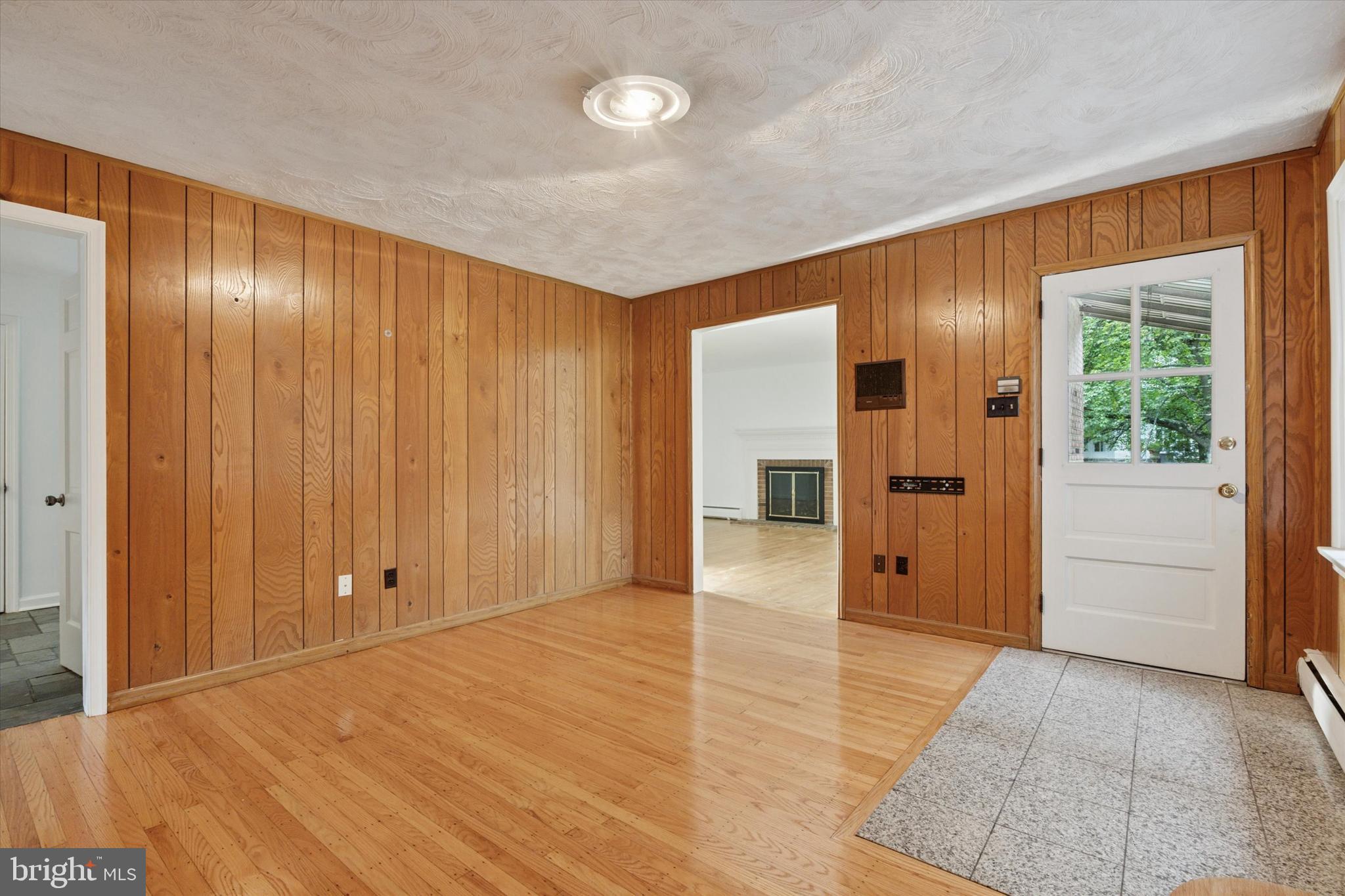 WYNNEWOOD - Residential