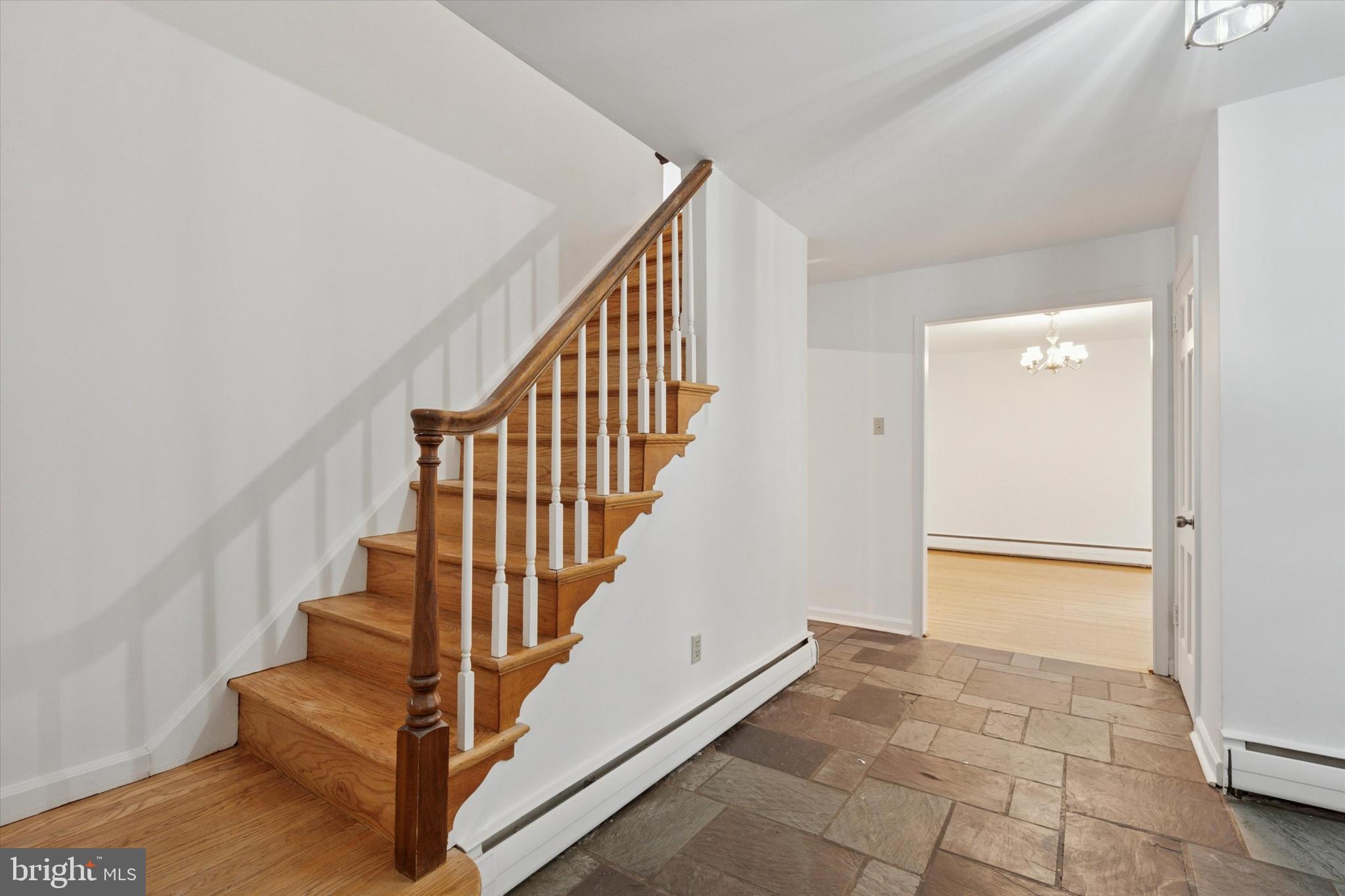 WYNNEWOOD - Residential