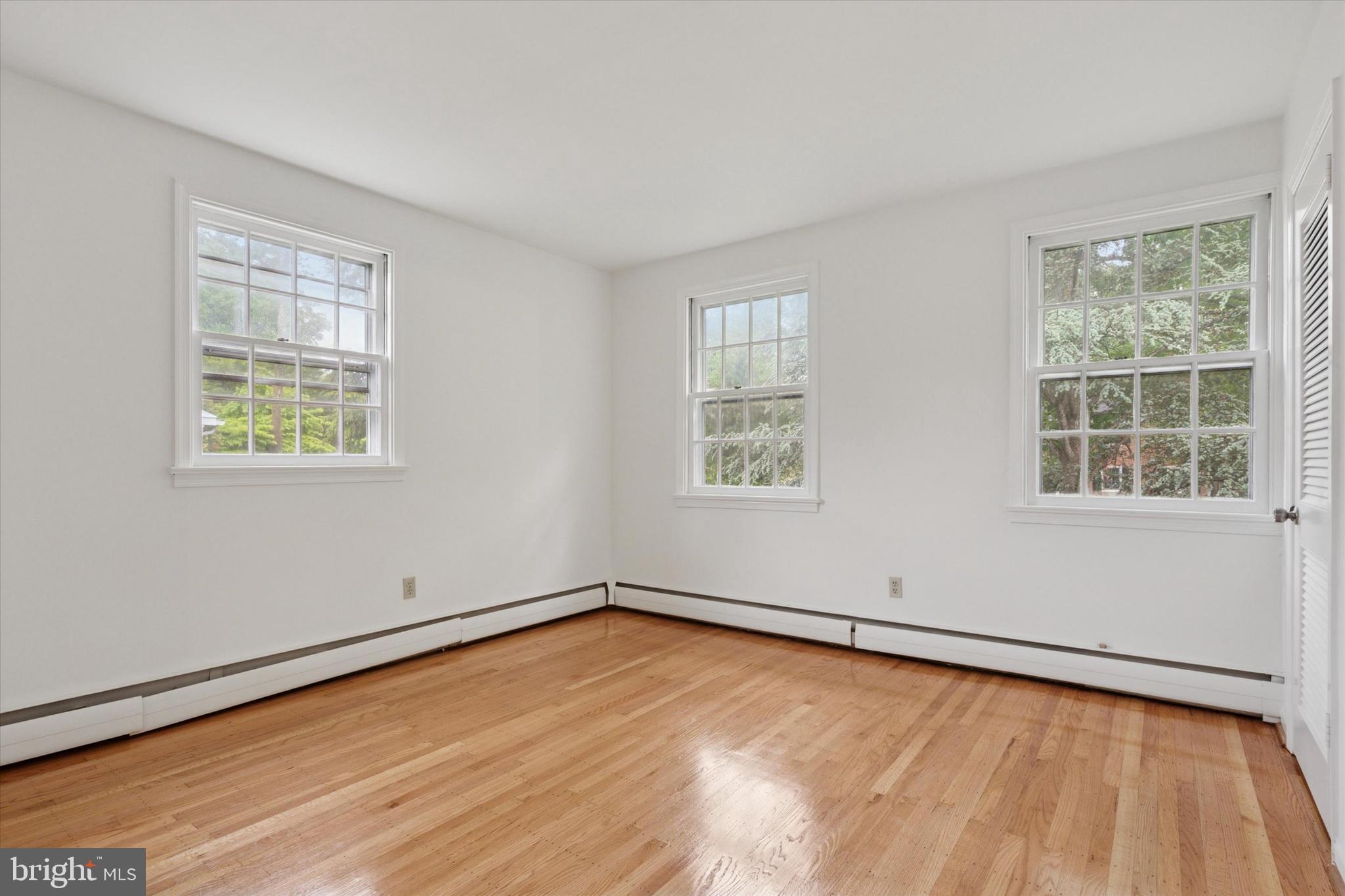 WYNNEWOOD - Residential