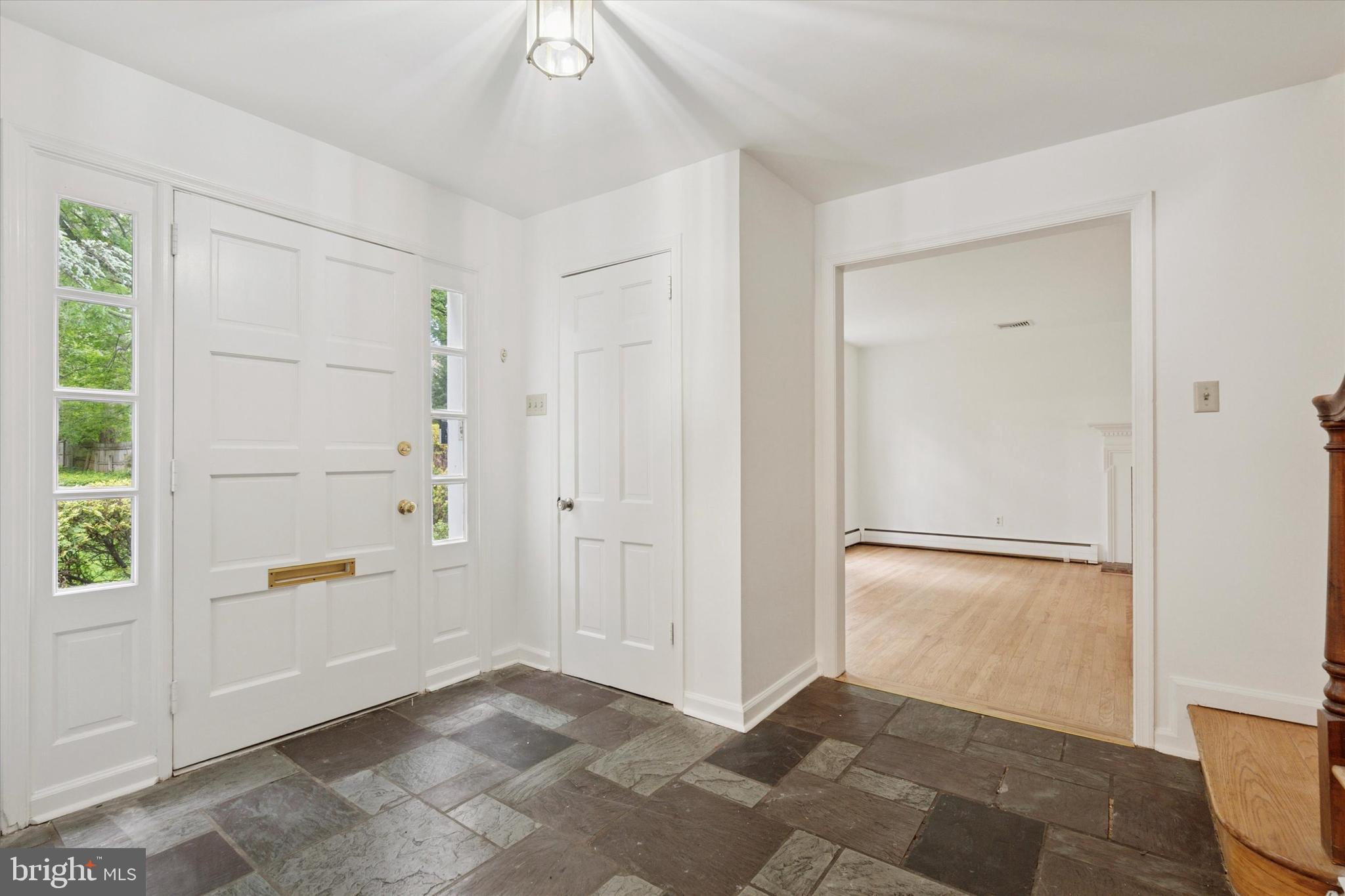 WYNNEWOOD - Residential