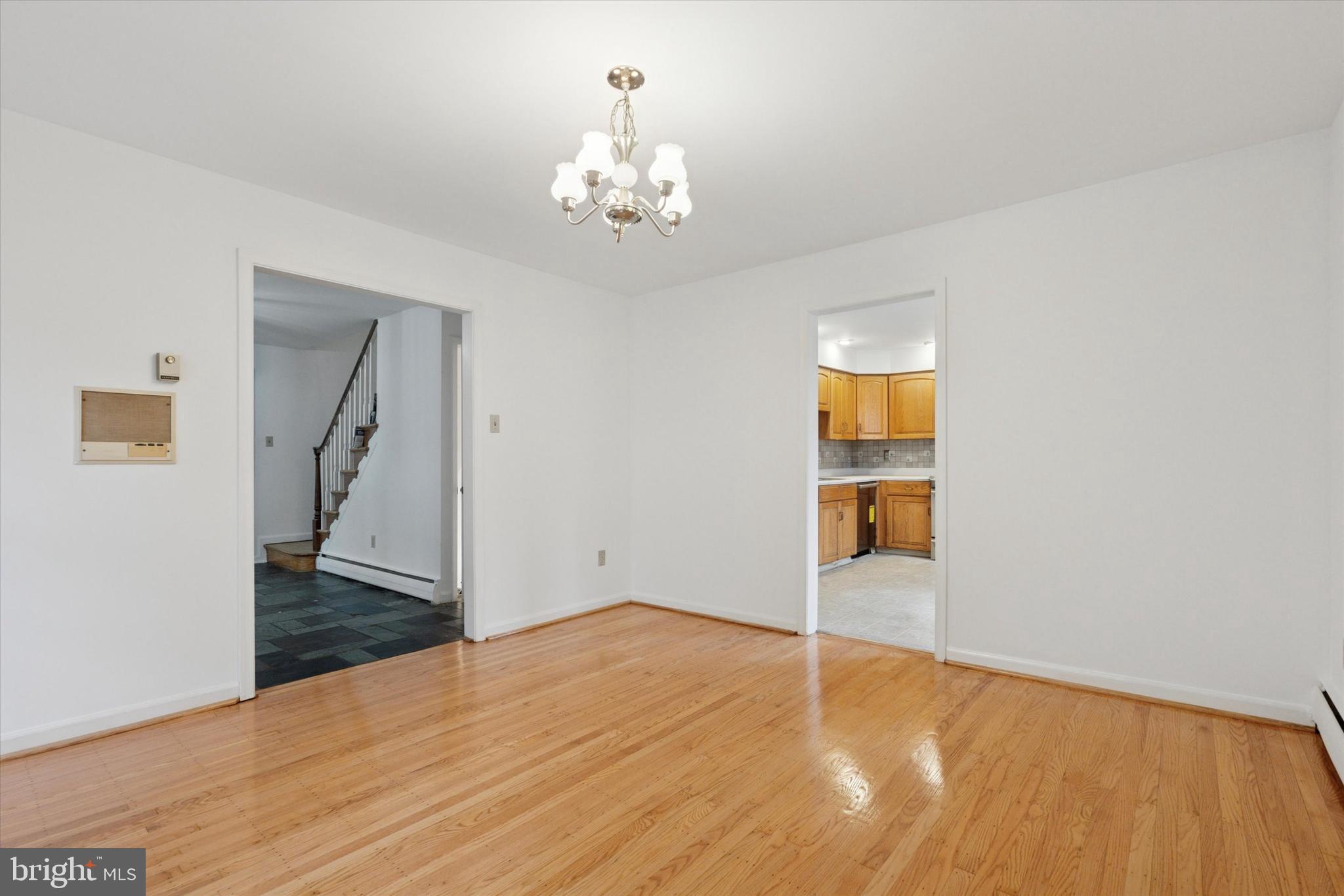 WYNNEWOOD - Residential