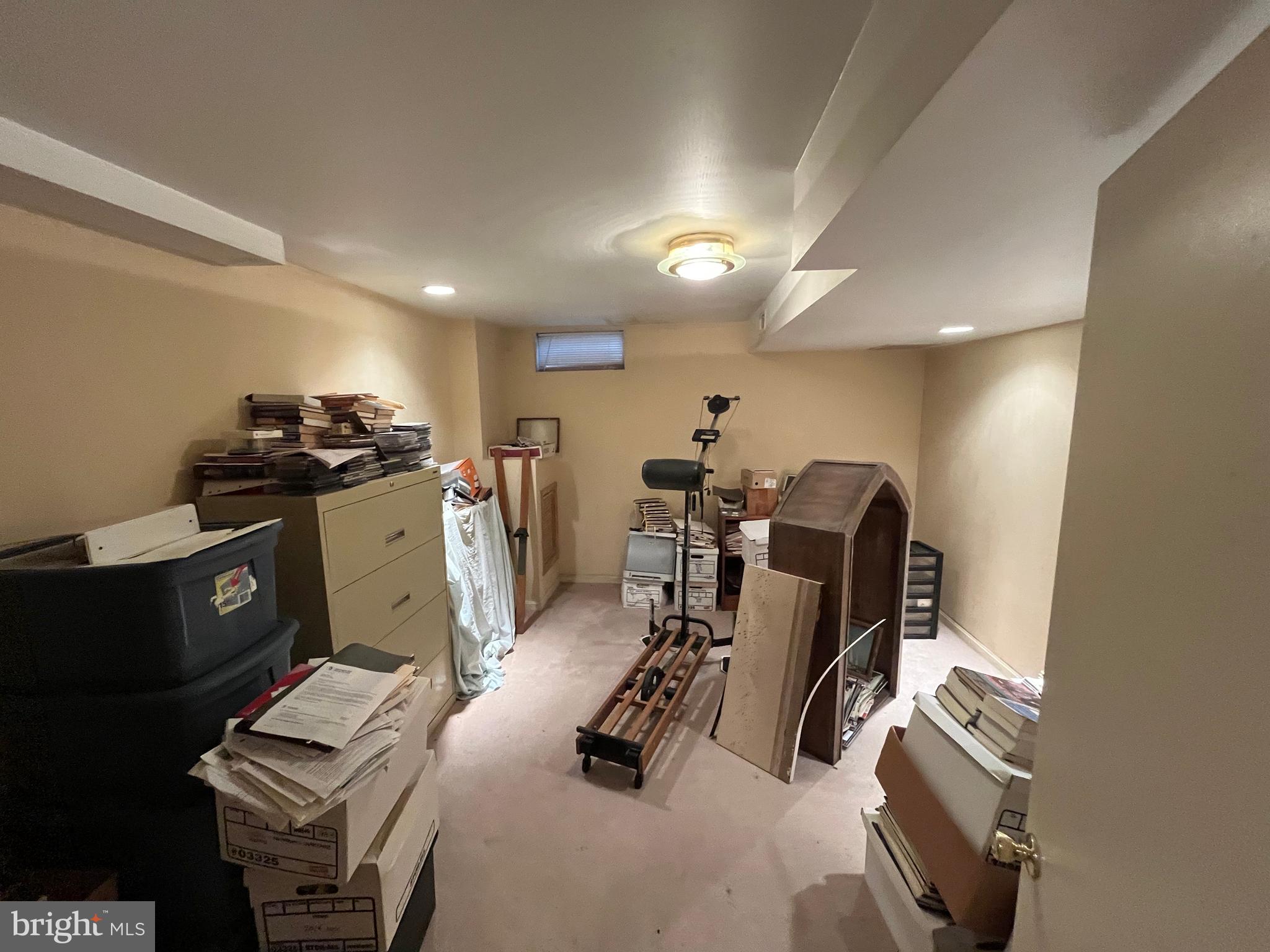 CROFTON WOODS - Residential