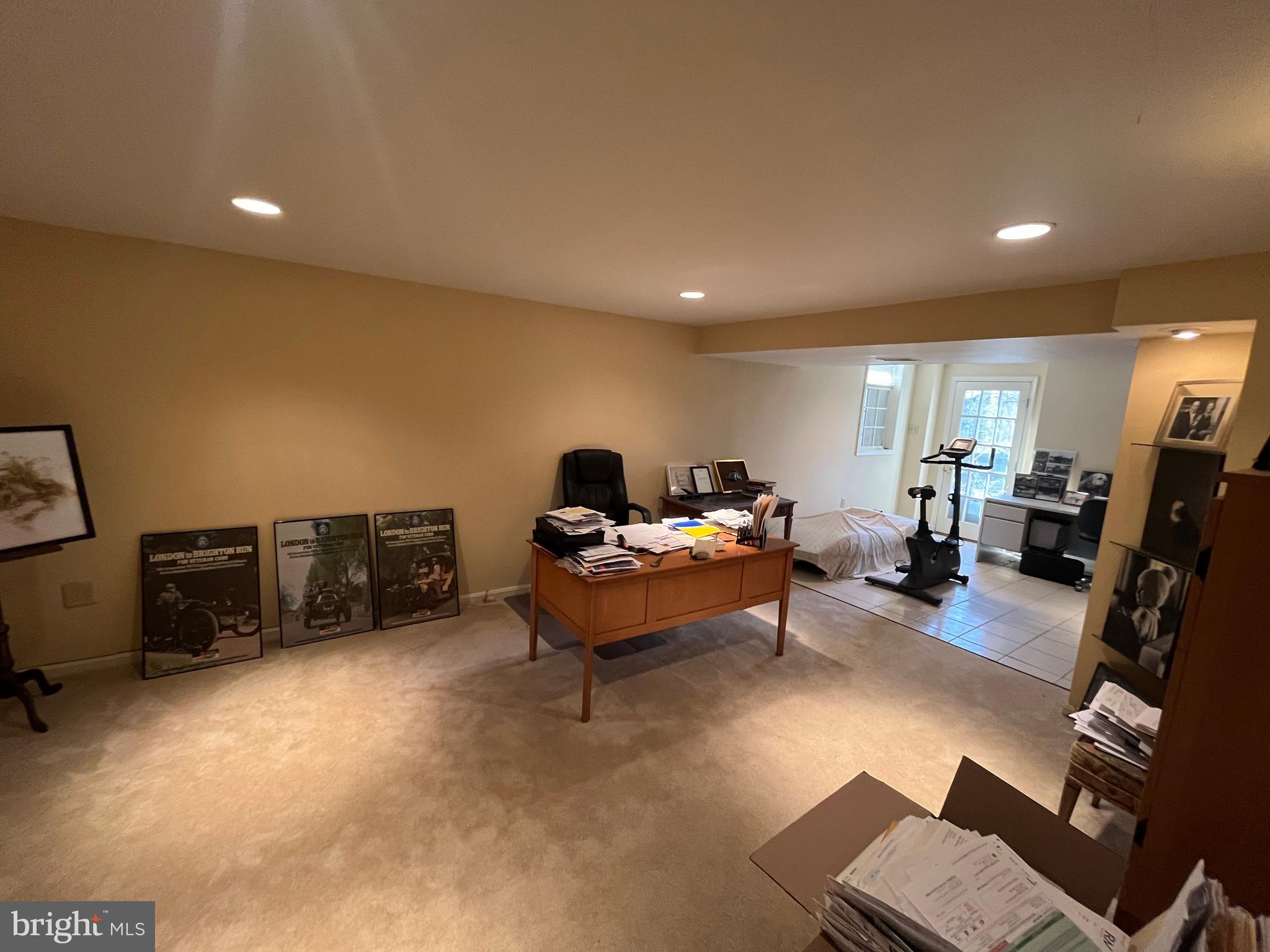 CROFTON WOODS - Residential