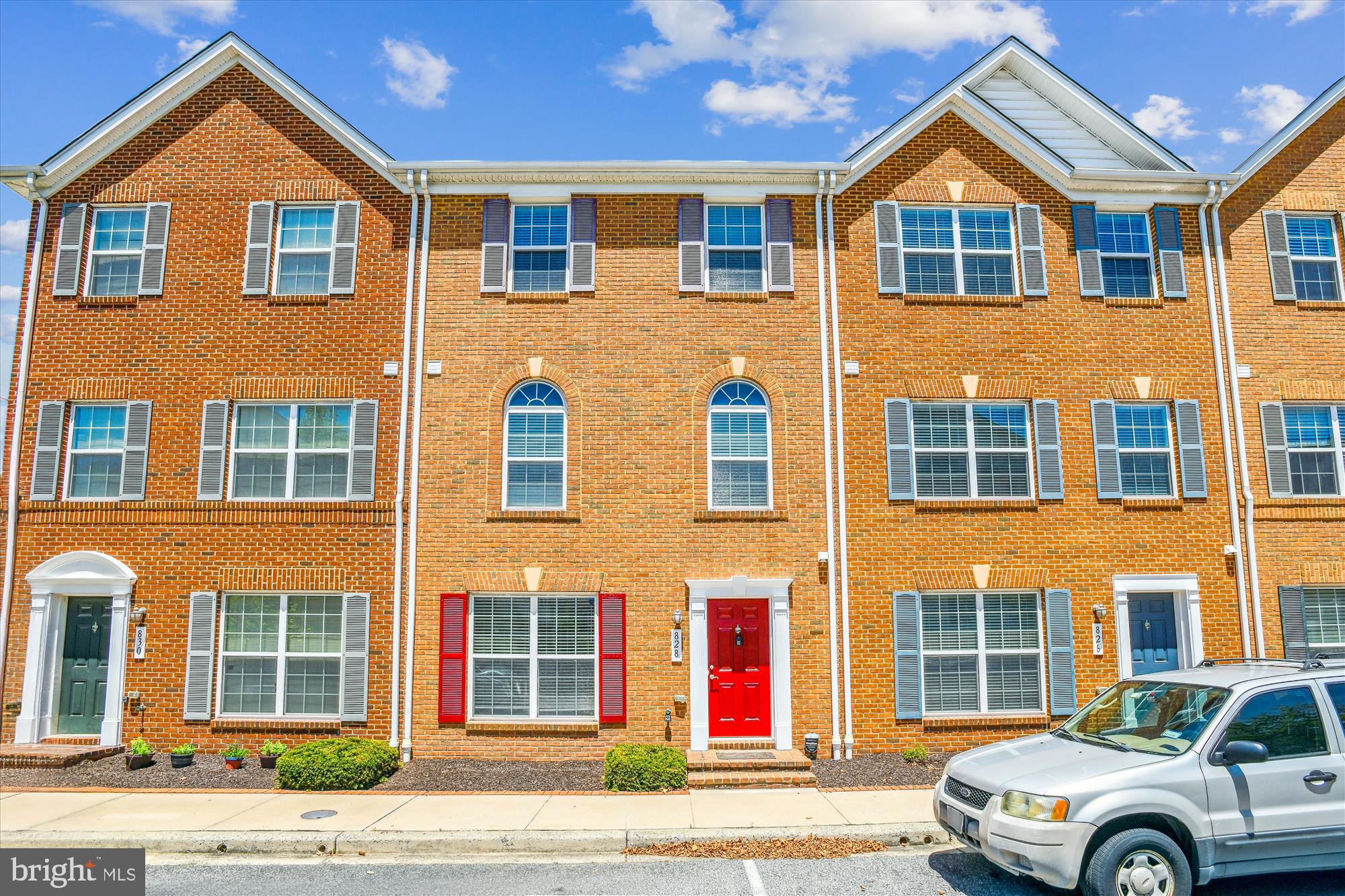 Want an urban retreat closing to all amenities the city offers? You just found it! This 2 car garage townhouse is loaded with all features as the builder's model. It is walking distance to UMD medical center, Camden Yard, even the Inner Harbor. There is a bedroom and full bath in the entry level. The main level features gourmet kitchen, hardwood floor, spacious living and dinning room. Enjoy the spacious primary bedroom with vaulted ceiling. Enjoy the nice drift wood tone flooring in all bedrooms. If you want more fresh air, sit on the new stained deck off the dinning area. Please view the floor plan tour to better enjoy your future sweet home?