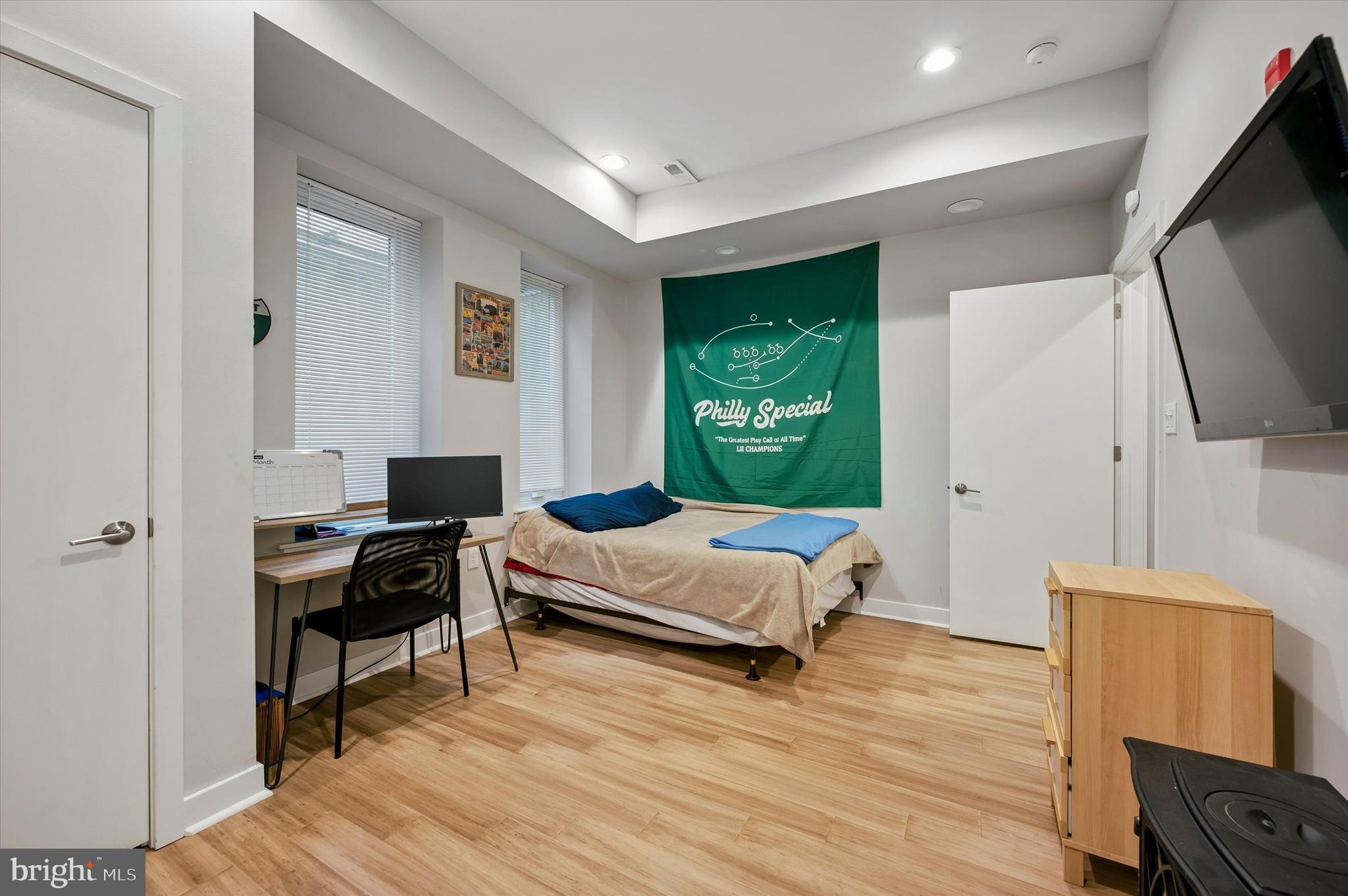 FRANCISVILLE - Residential