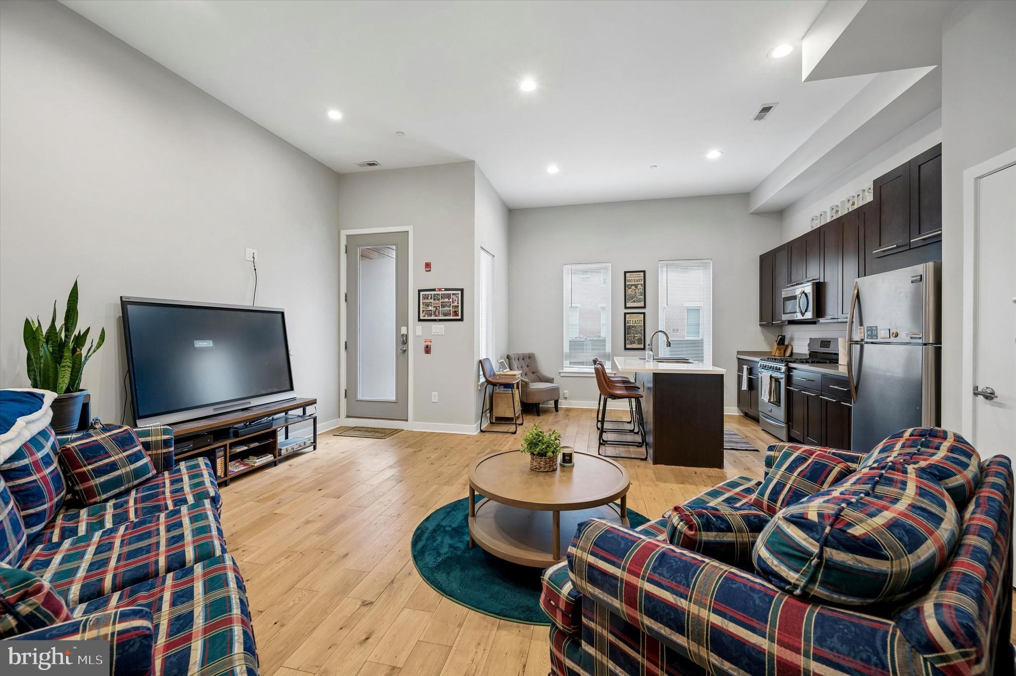 FRANCISVILLE - Residential