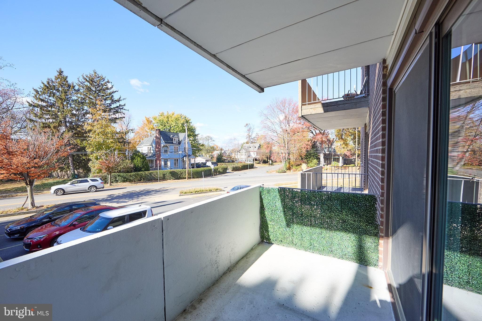 PARKER CONDO - Residential