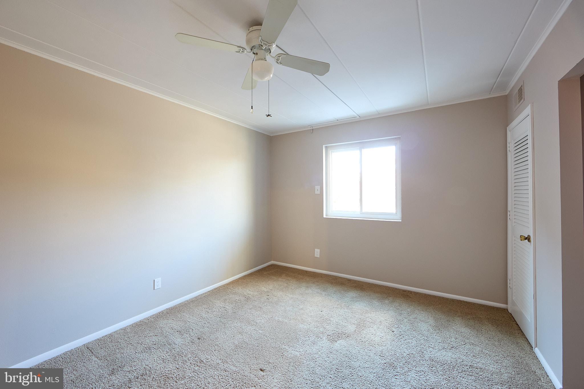 PARKER CONDO - Residential