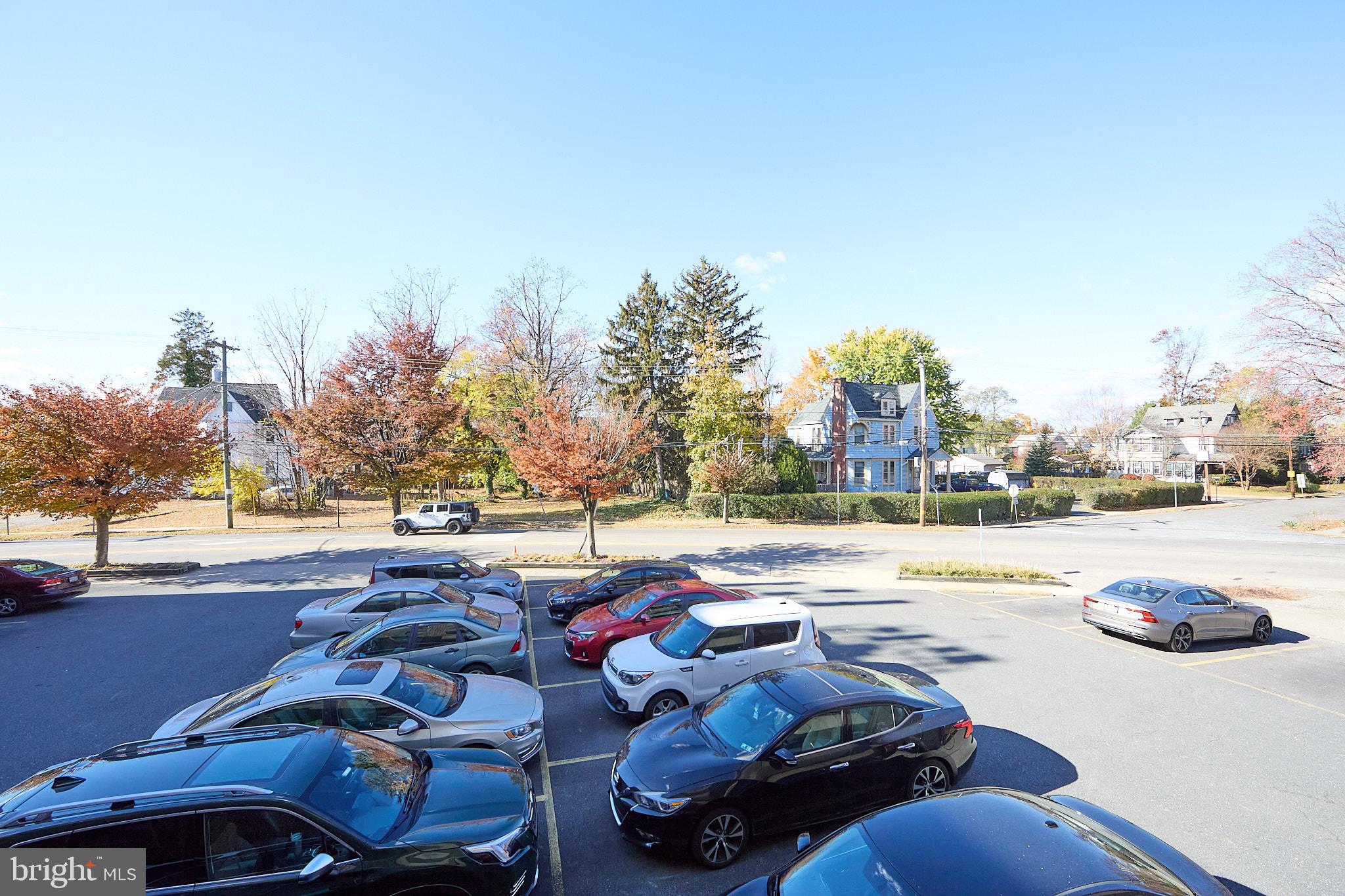 PARKER CONDO - Residential