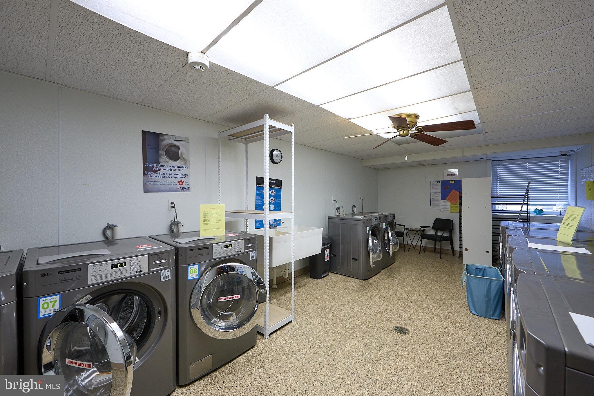 PARKER CONDO - Residential