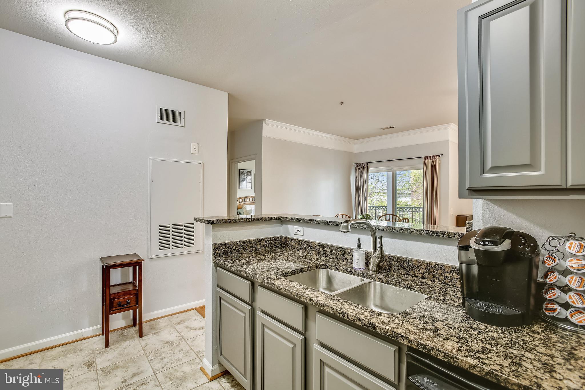 GATES OF MCLEAN - Residential