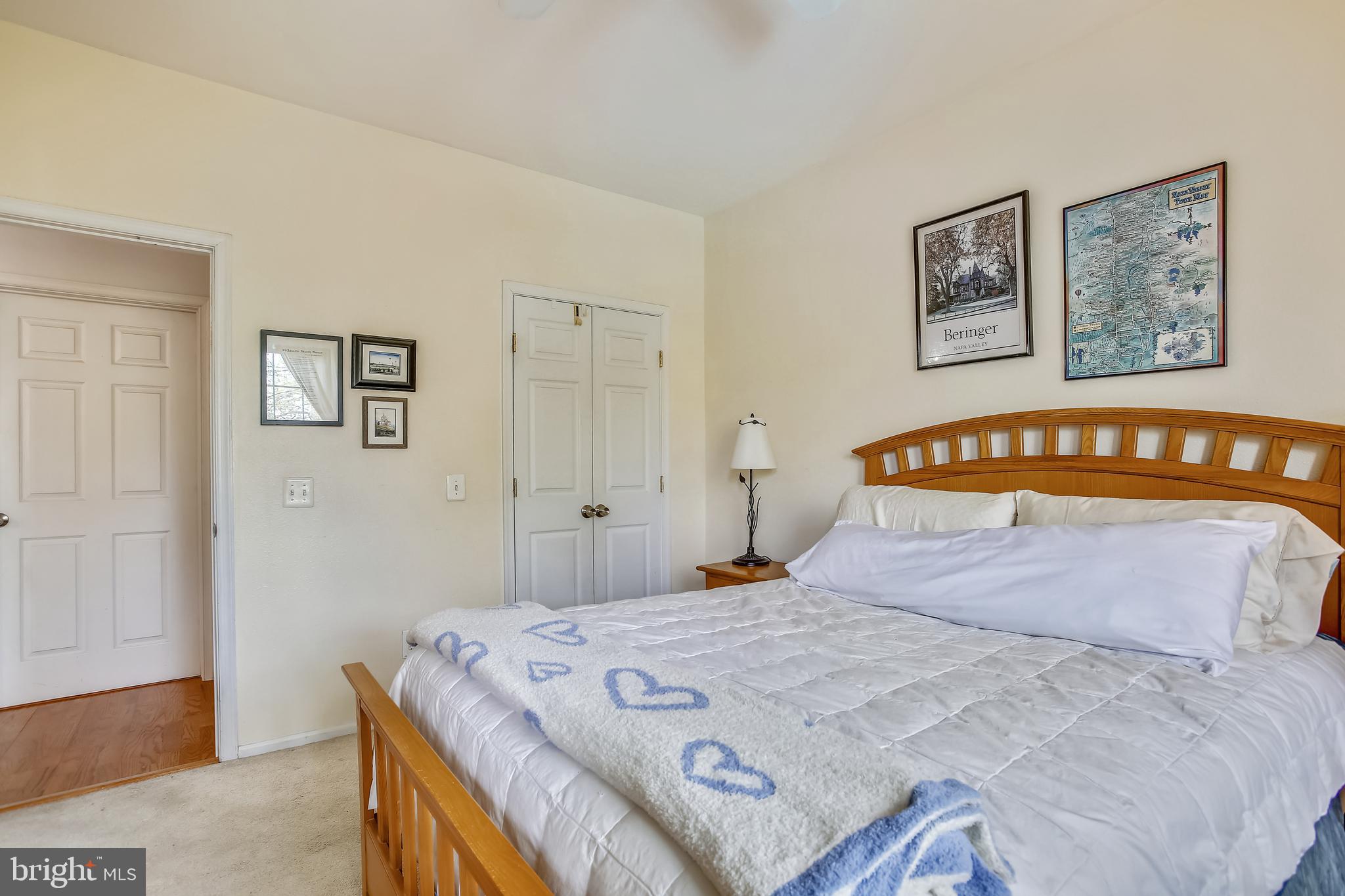 GATES OF MCLEAN - Residential