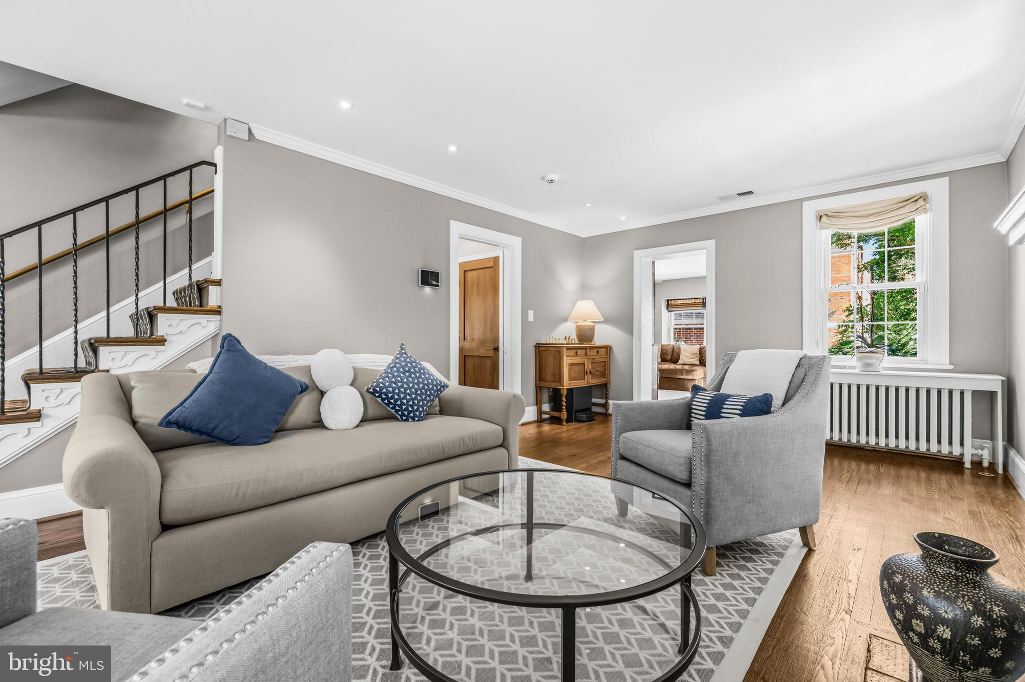 1 W MASON AVENUE