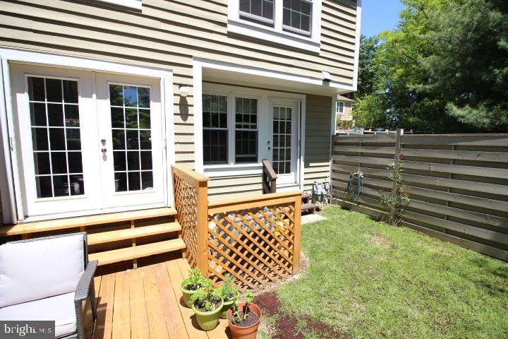 RESTON - Residential Lease