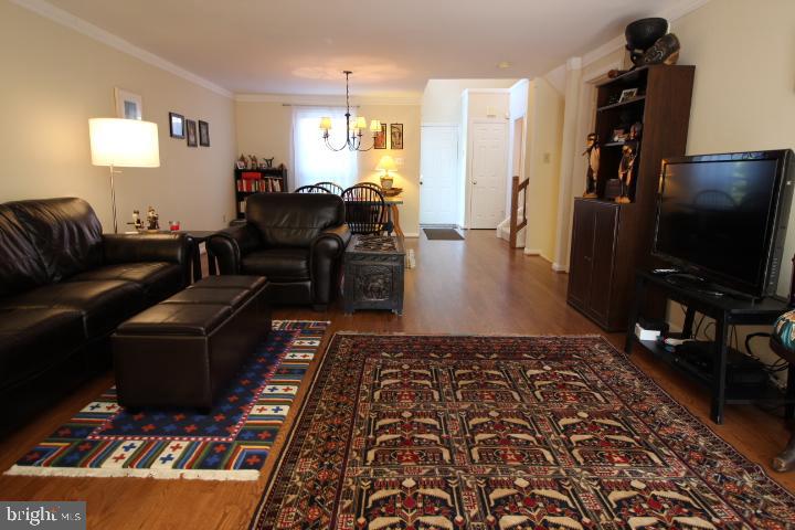 RESTON - Residential Lease