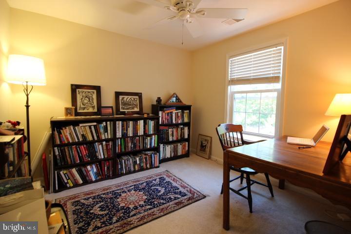 RESTON - Residential Lease