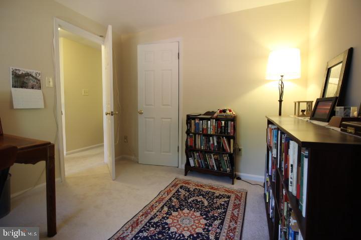 RESTON - Residential Lease