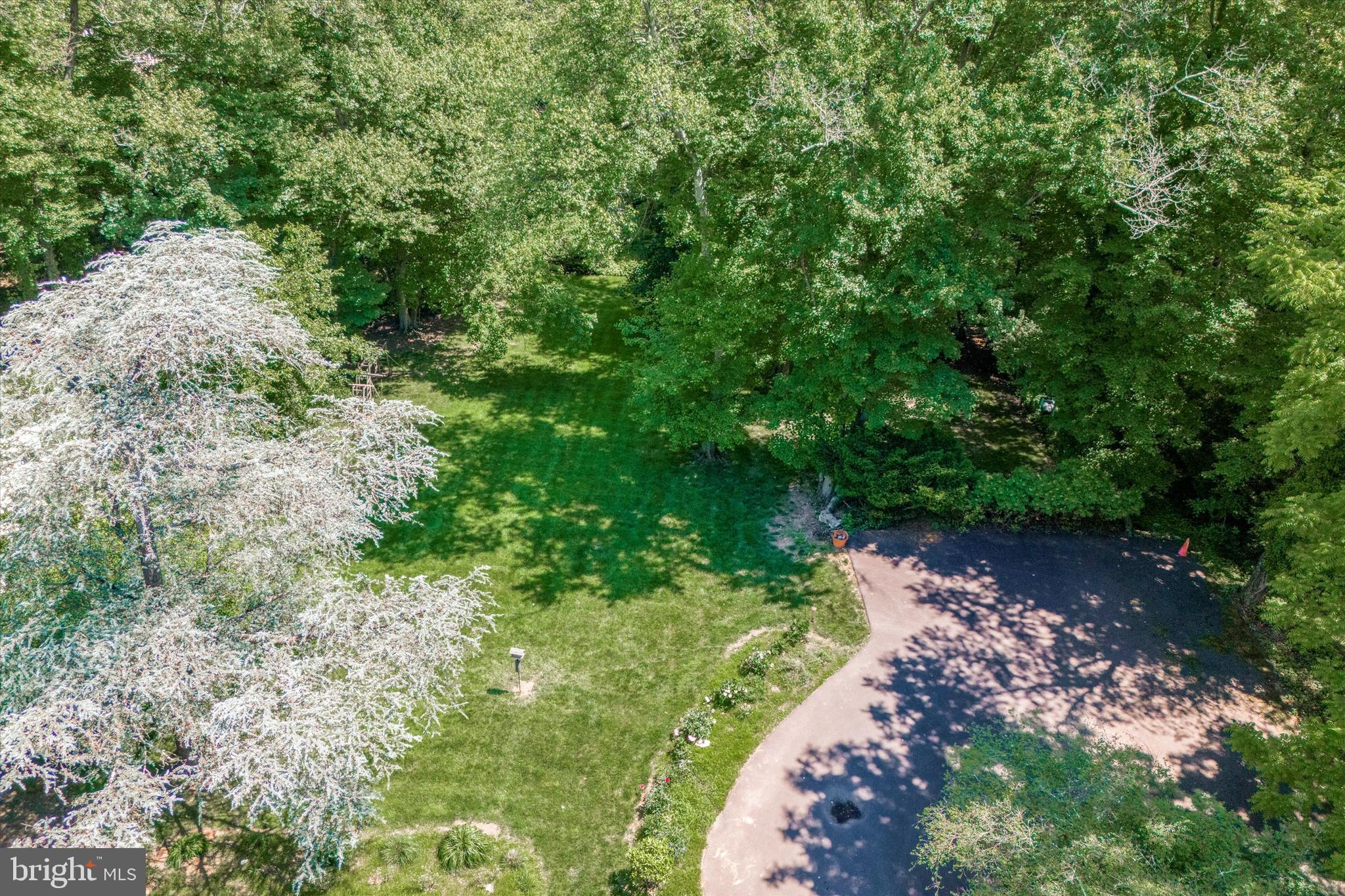 MEADOWBROOK - Residential