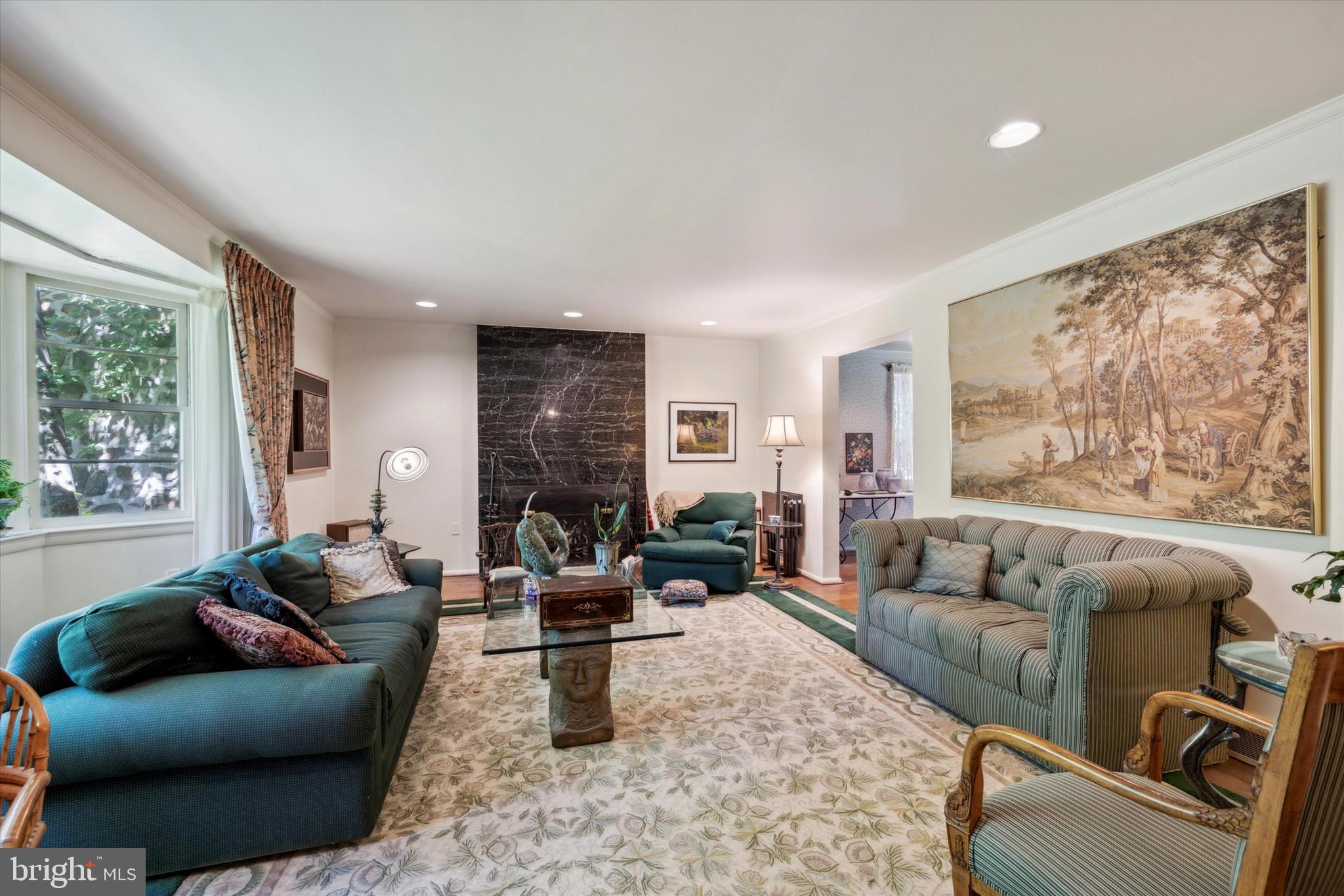 MEADOWBROOK - Residential