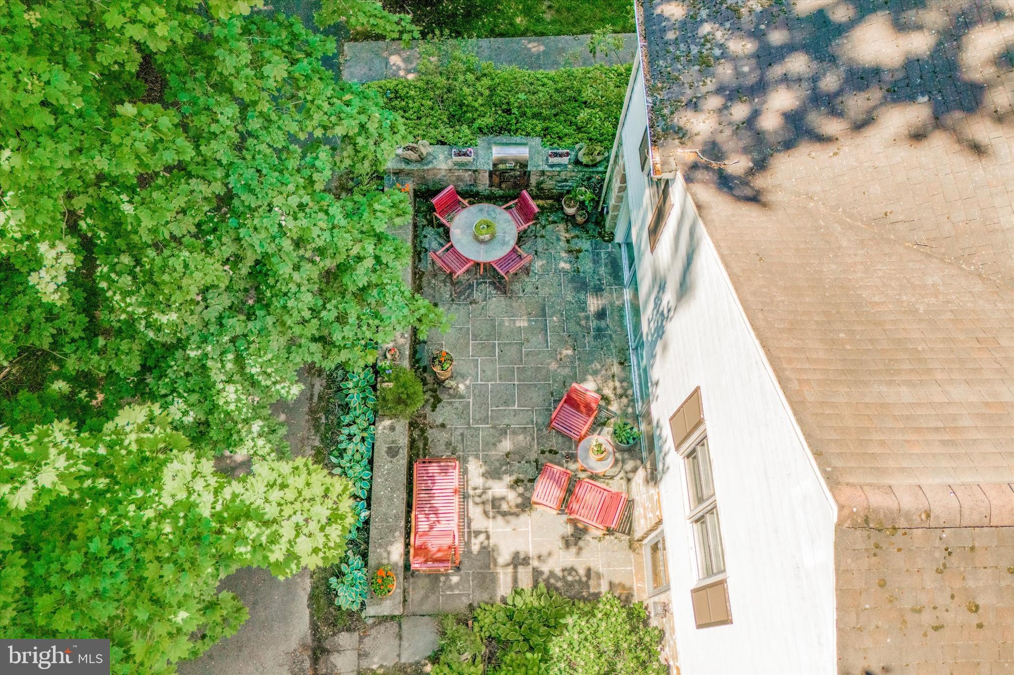 MEADOWBROOK - Residential