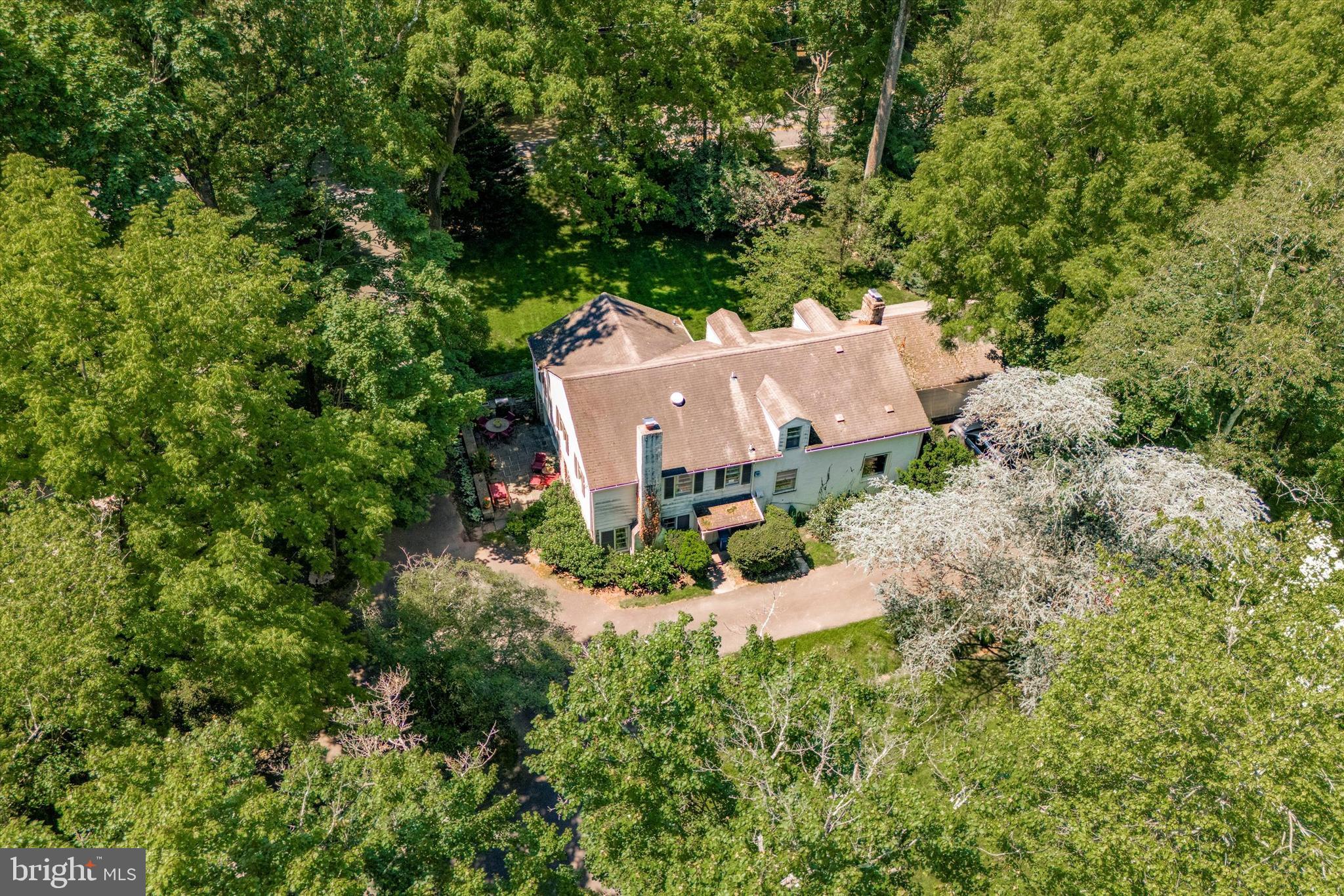 MEADOWBROOK - Residential