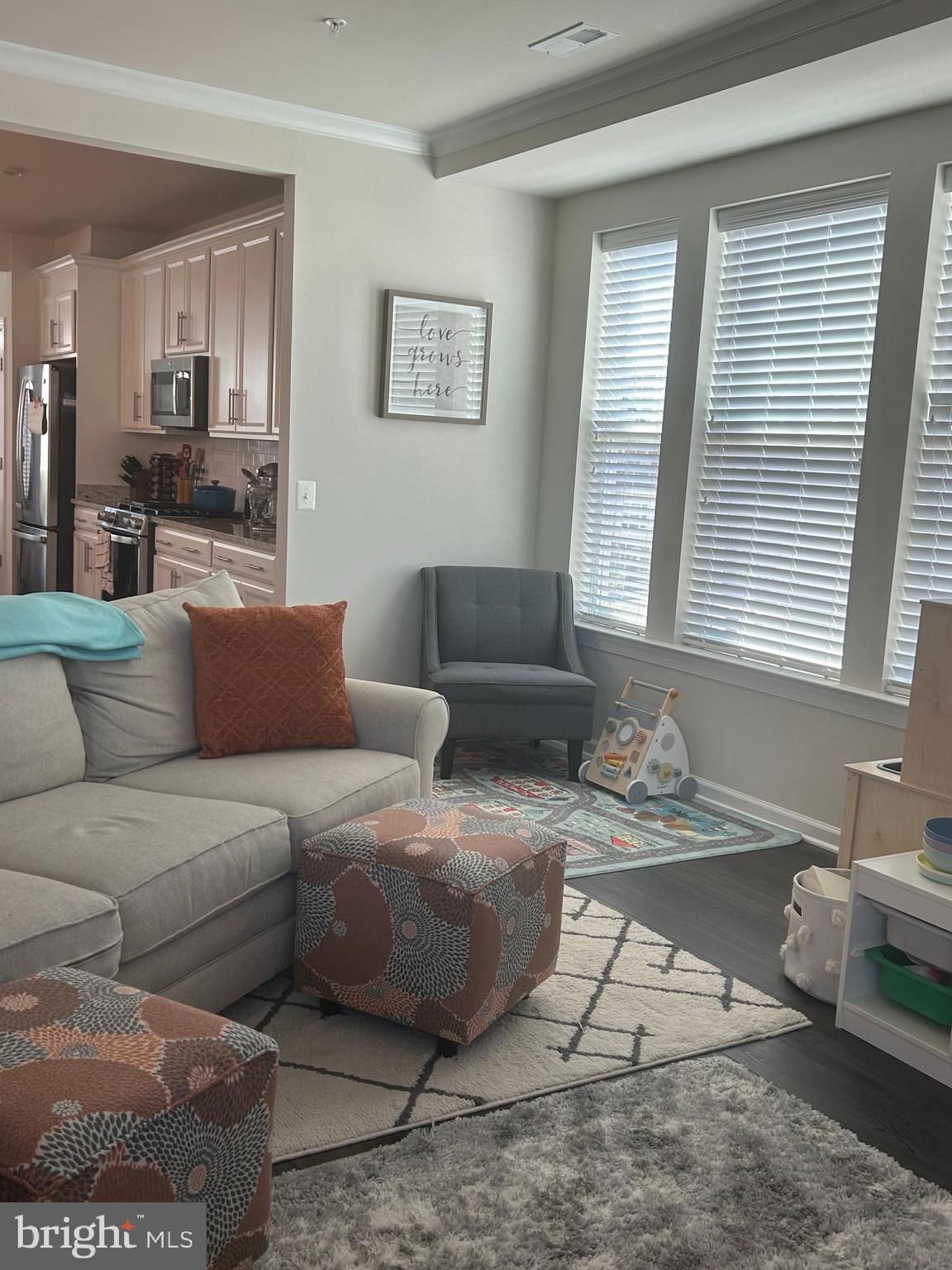 WESTVIEW SOUTH - Residential