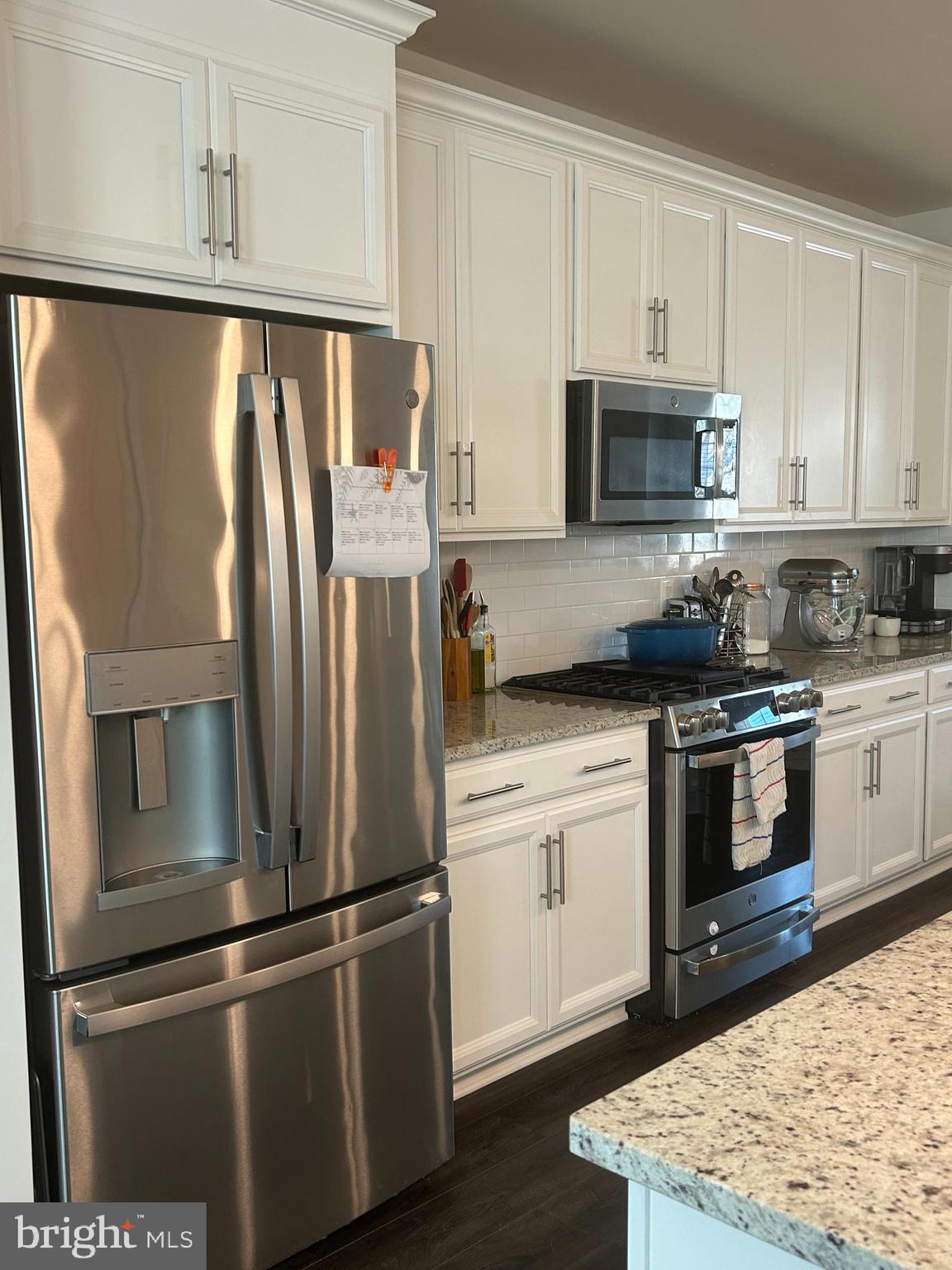 WESTVIEW SOUTH - Residential