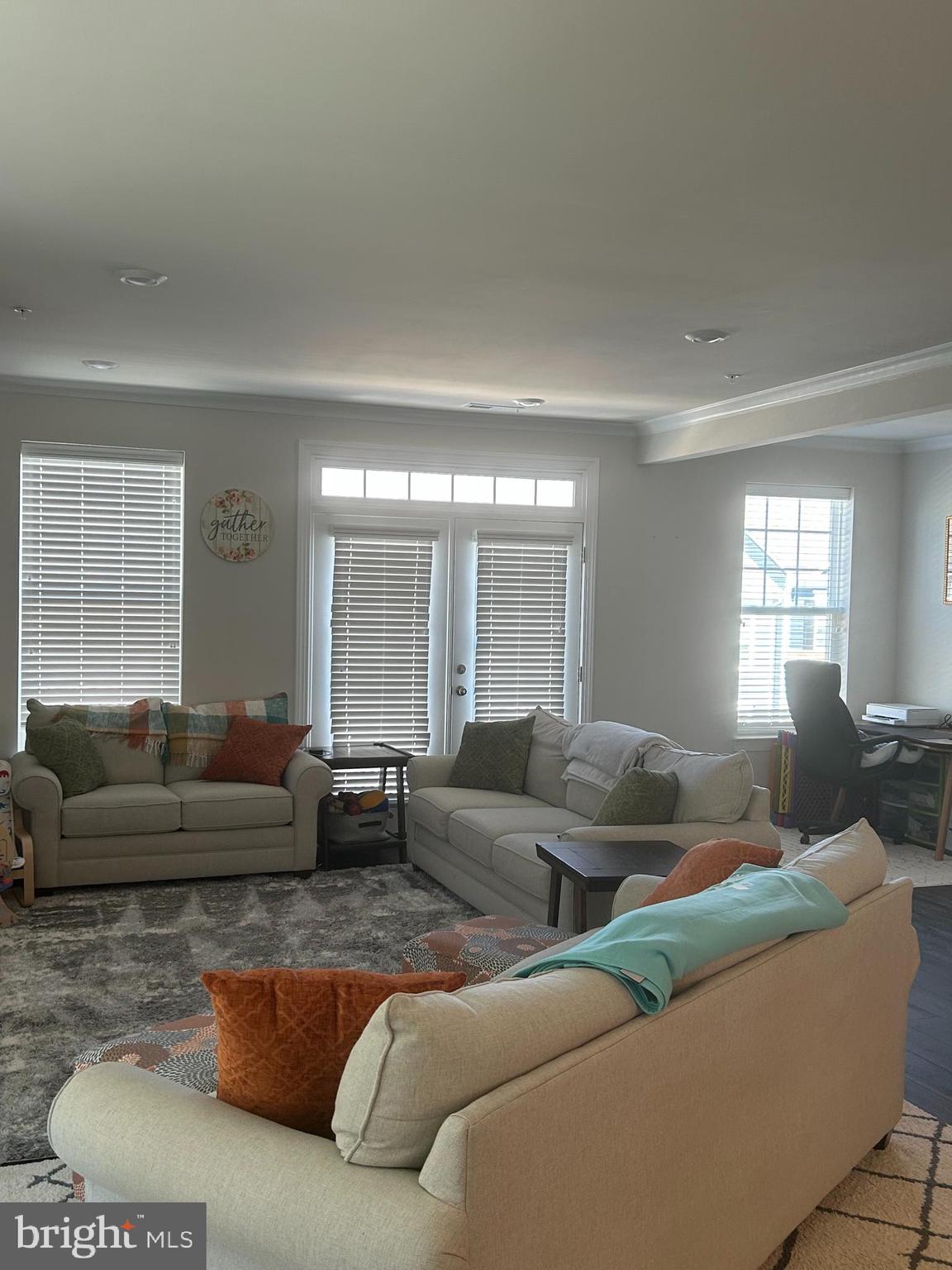 WESTVIEW SOUTH - Residential