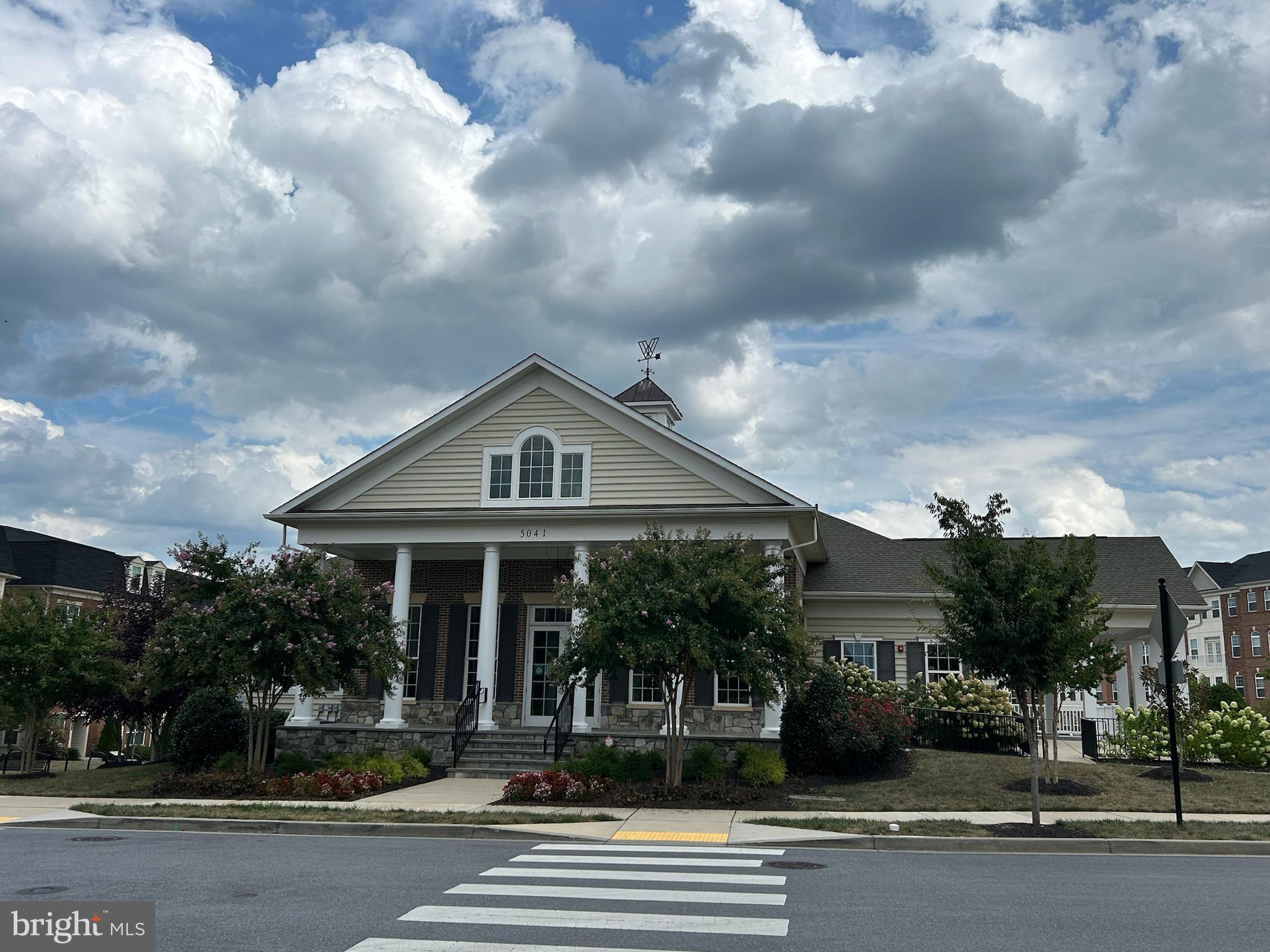 WESTVIEW SOUTH - Residential