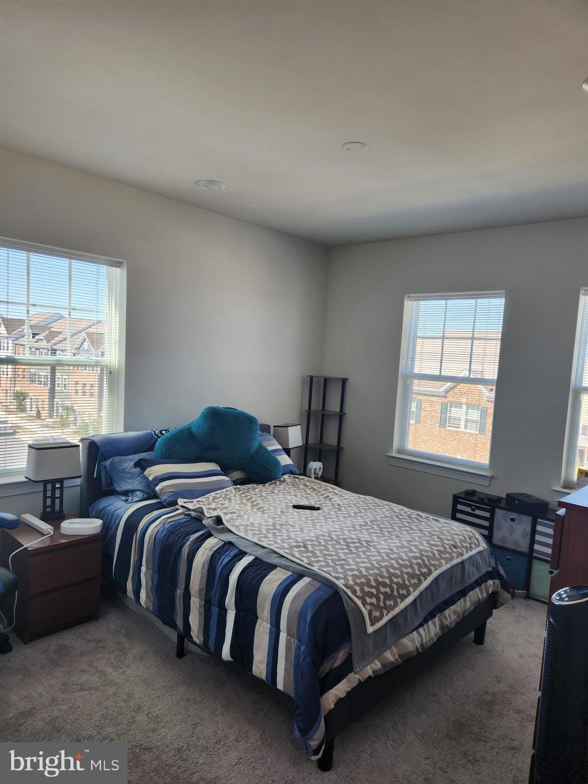 WESTVIEW SOUTH - Residential