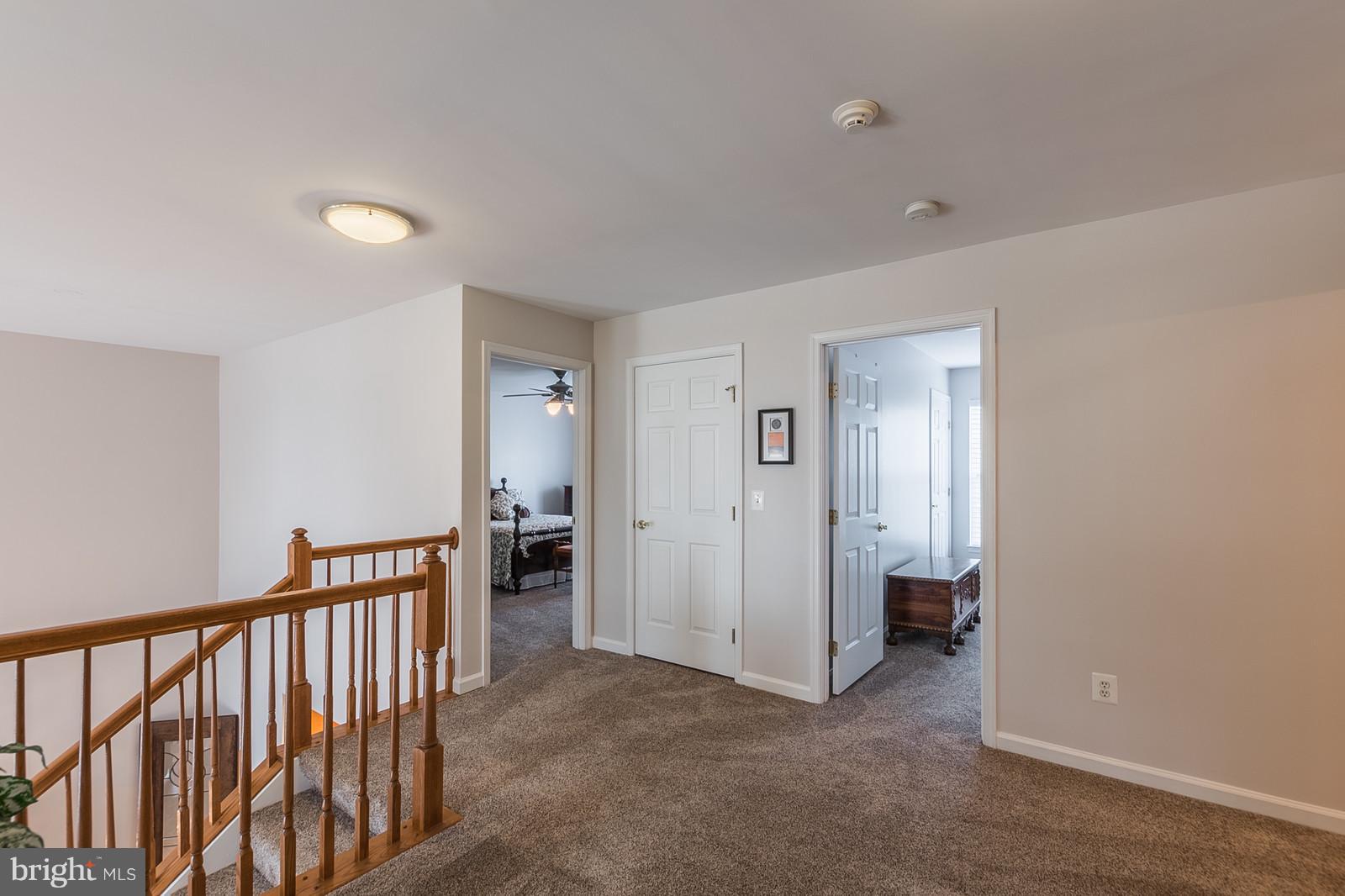 ASHBURN VILLAGE - Residential