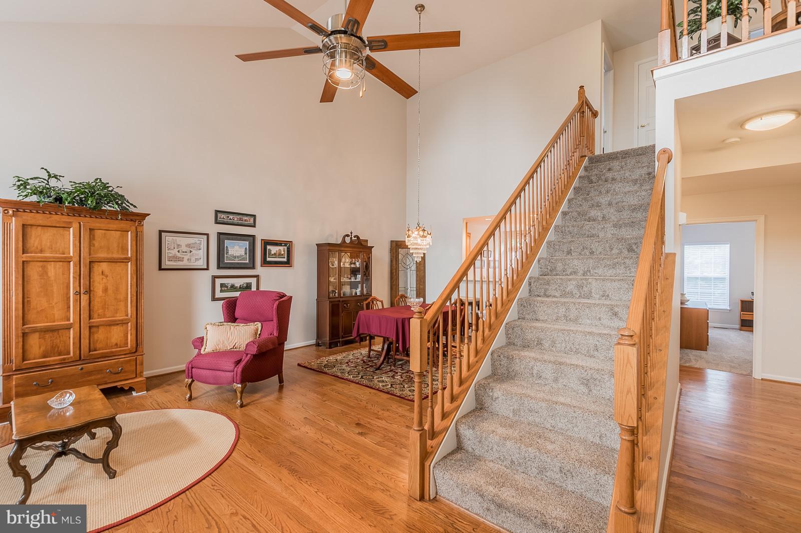 ASHBURN VILLAGE - Residential