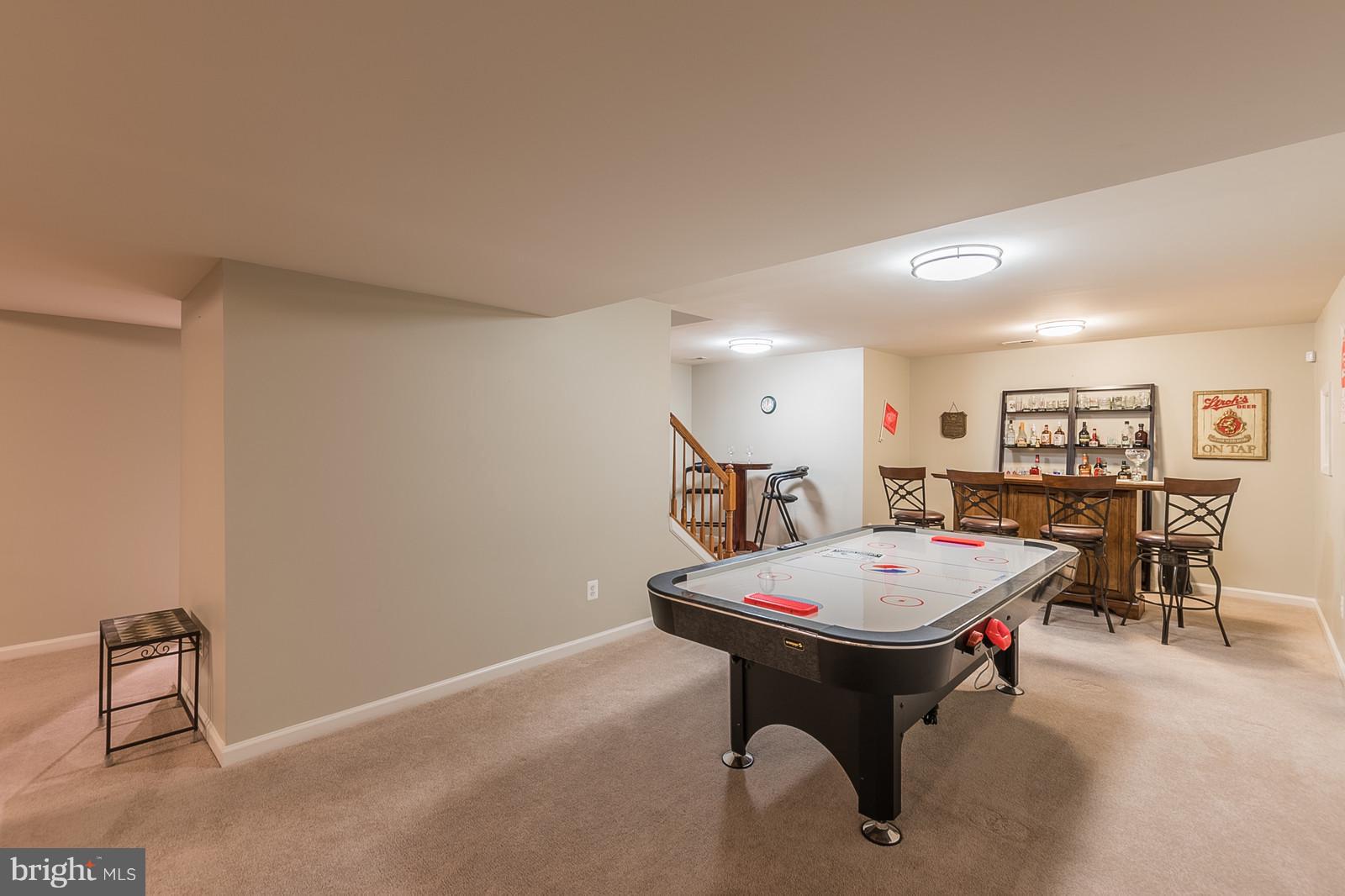 ASHBURN VILLAGE - Residential