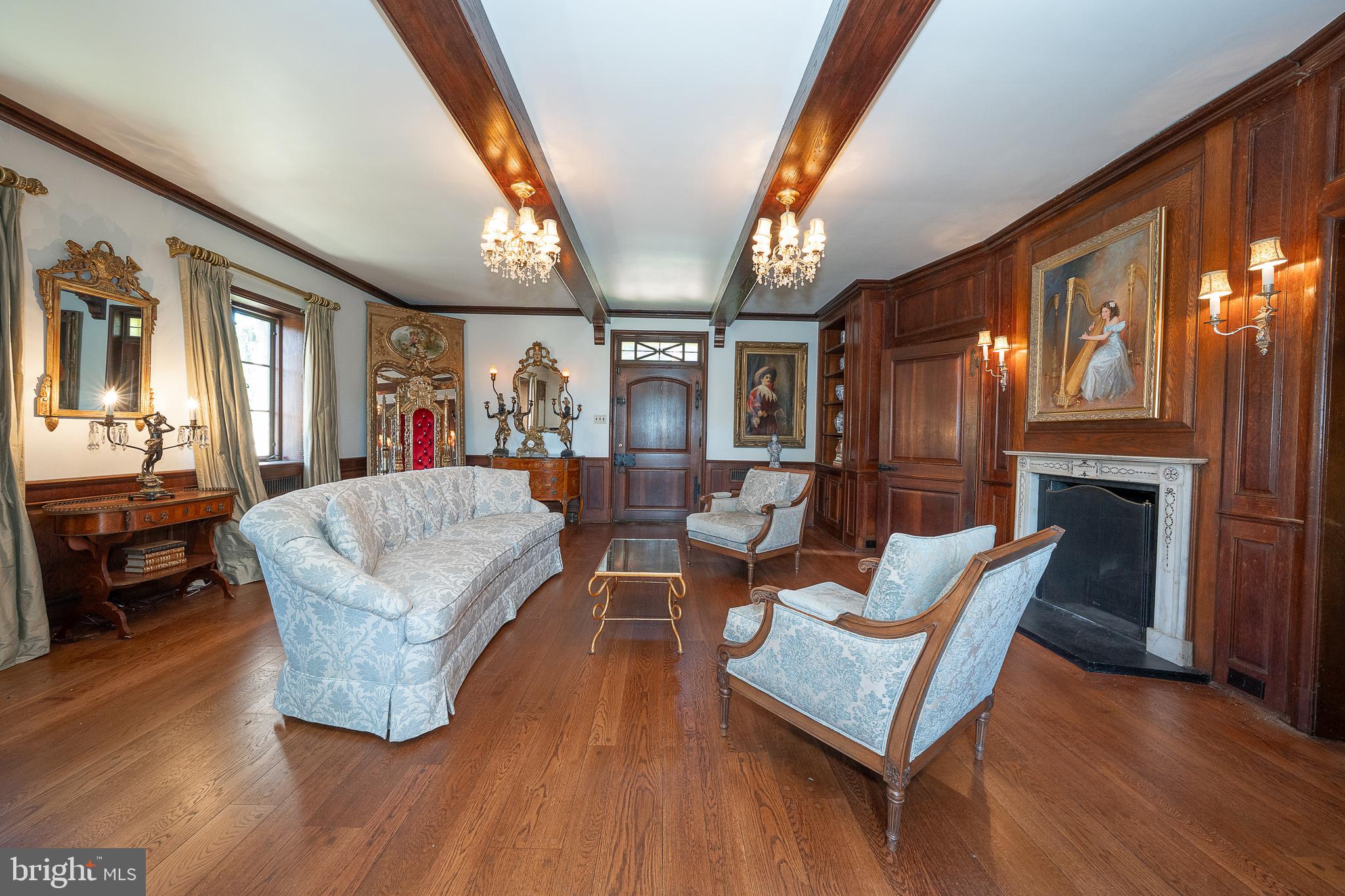 1187 RYDAL ROAD