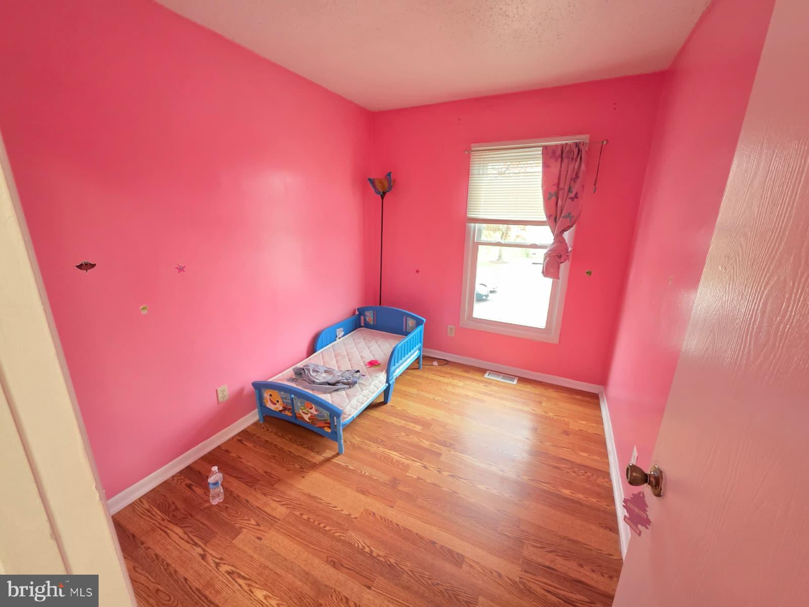 PINEBROOK TOWNHOMES - Residential