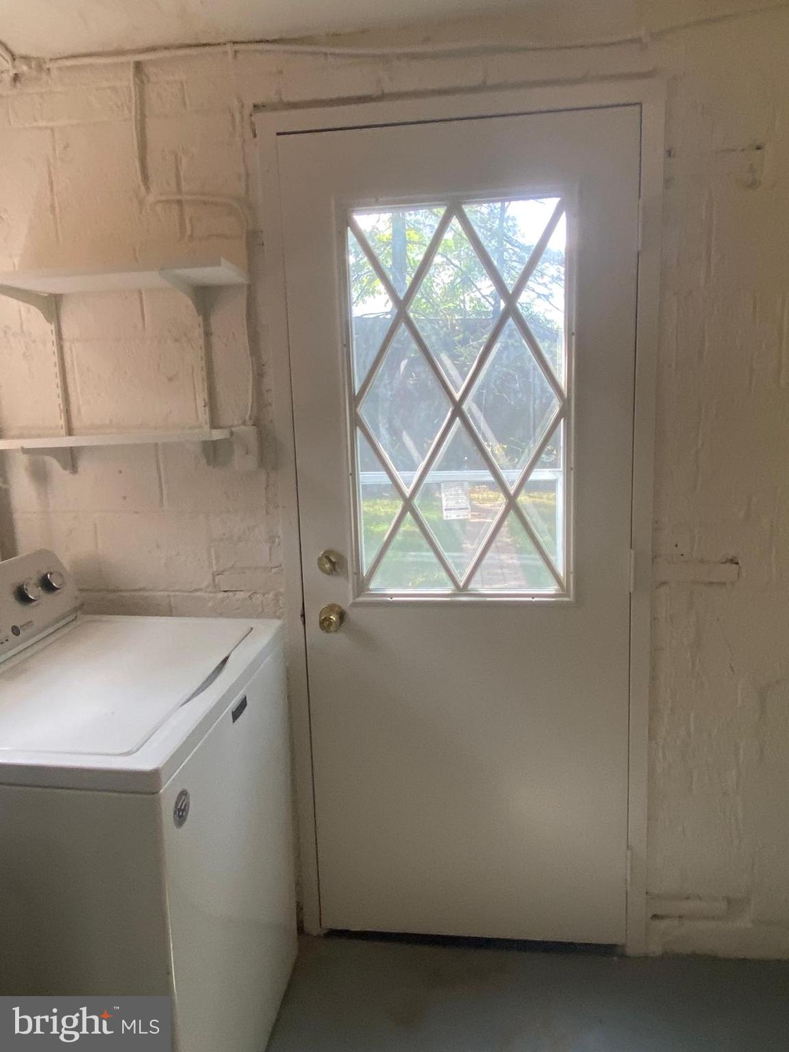 WESTHAMPTON - Residential Lease