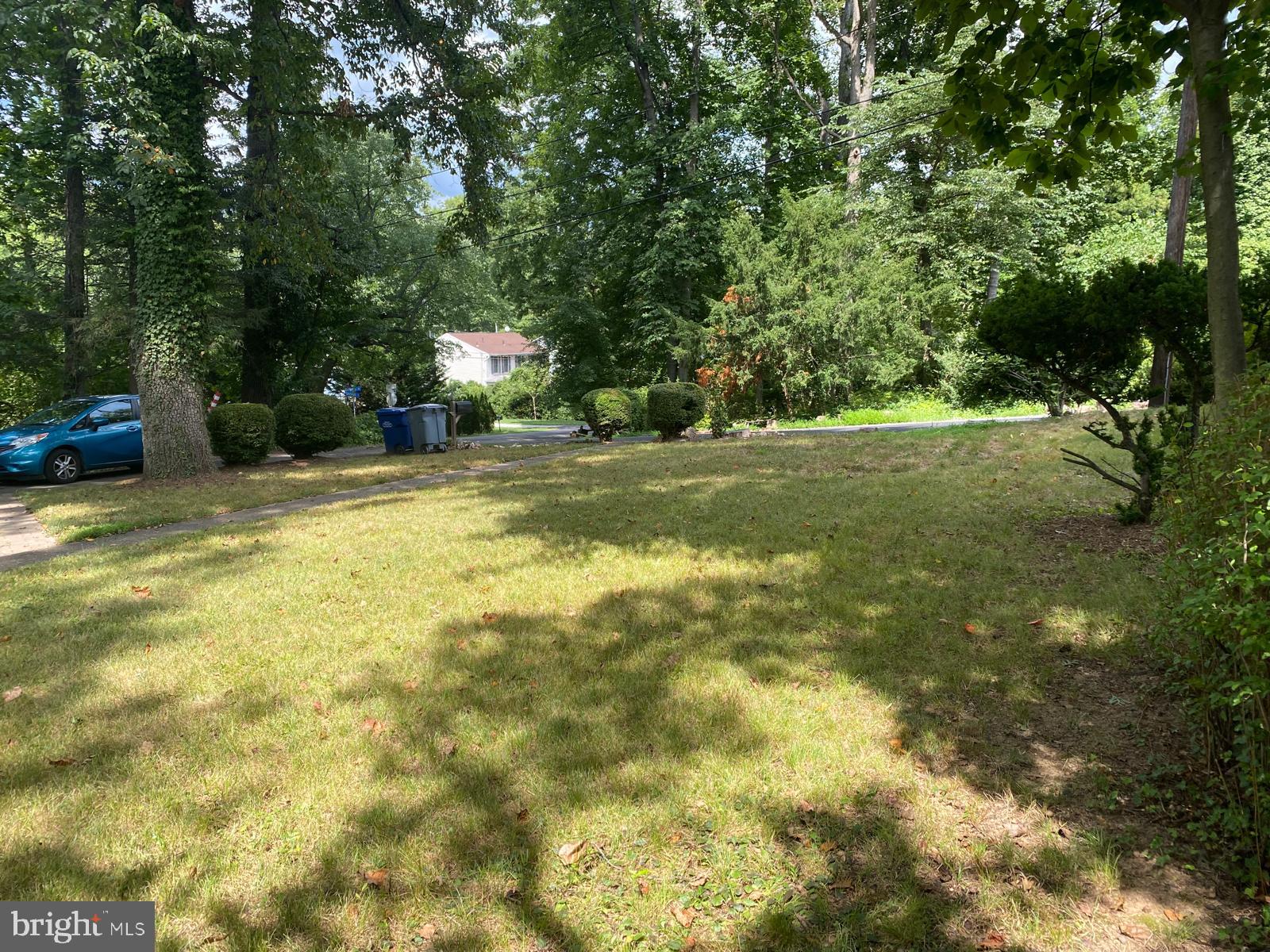 WESTHAMPTON - Residential Lease