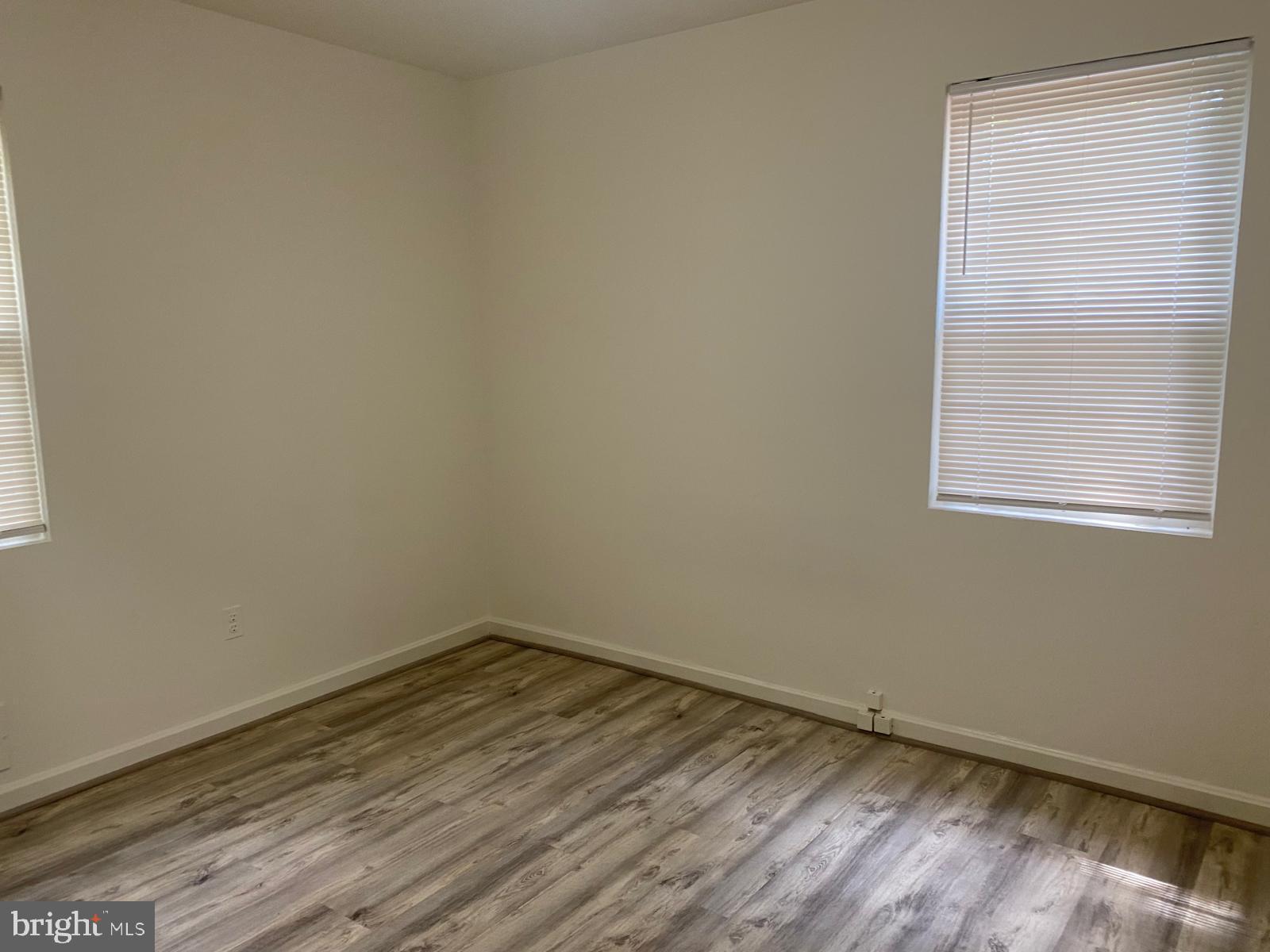 WESTHAMPTON - Residential Lease