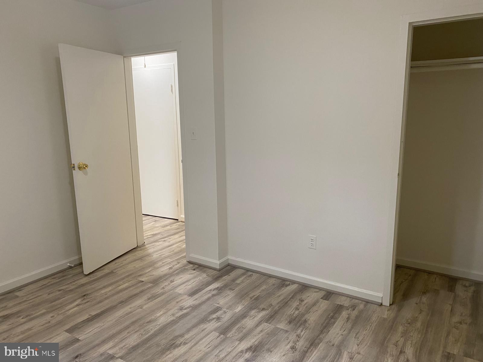 WESTHAMPTON - Residential Lease