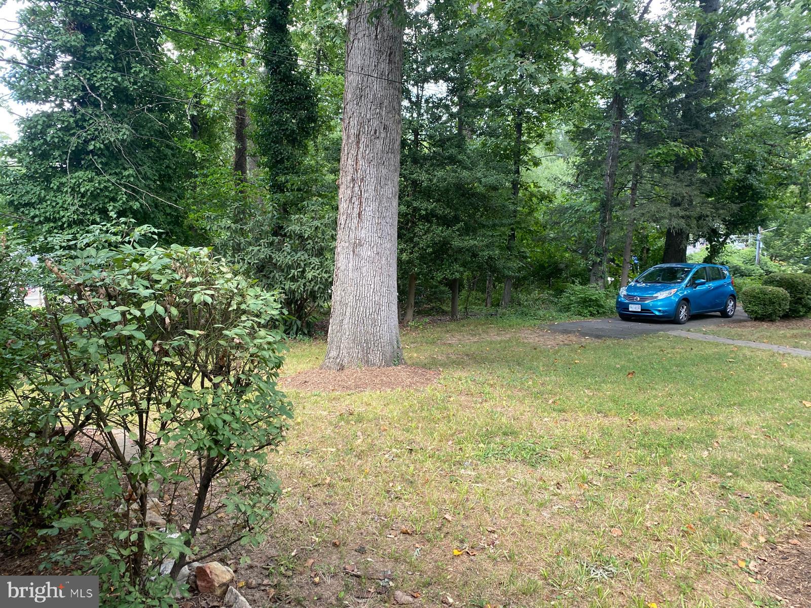 WESTHAMPTON - Residential Lease