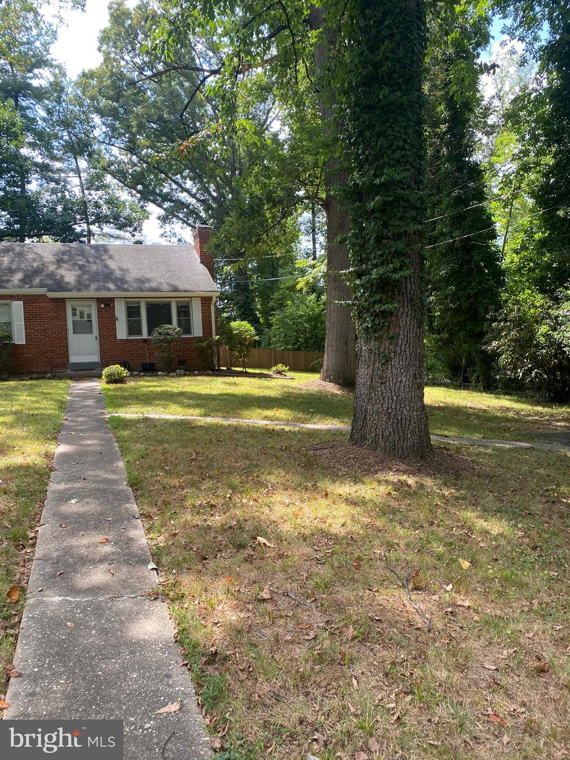 WESTHAMPTON - Residential Lease