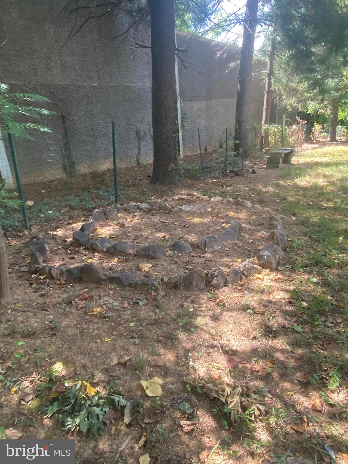 WESTHAMPTON - Residential Lease