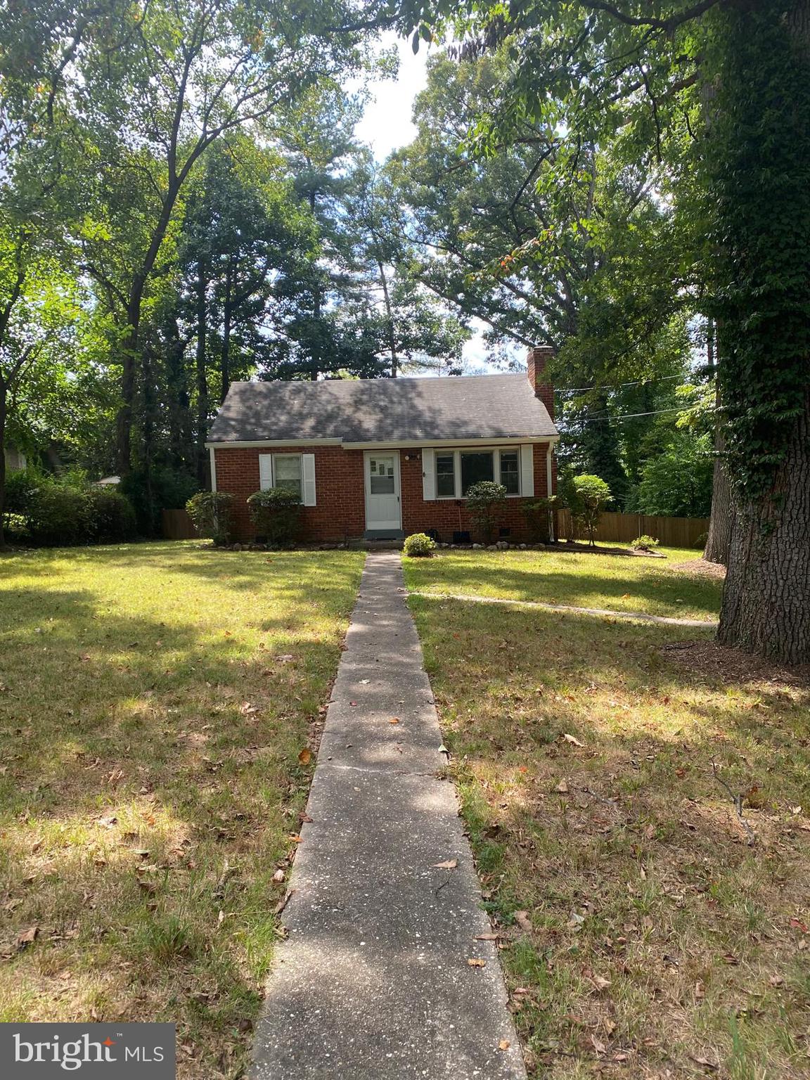 WESTHAMPTON - Residential Lease