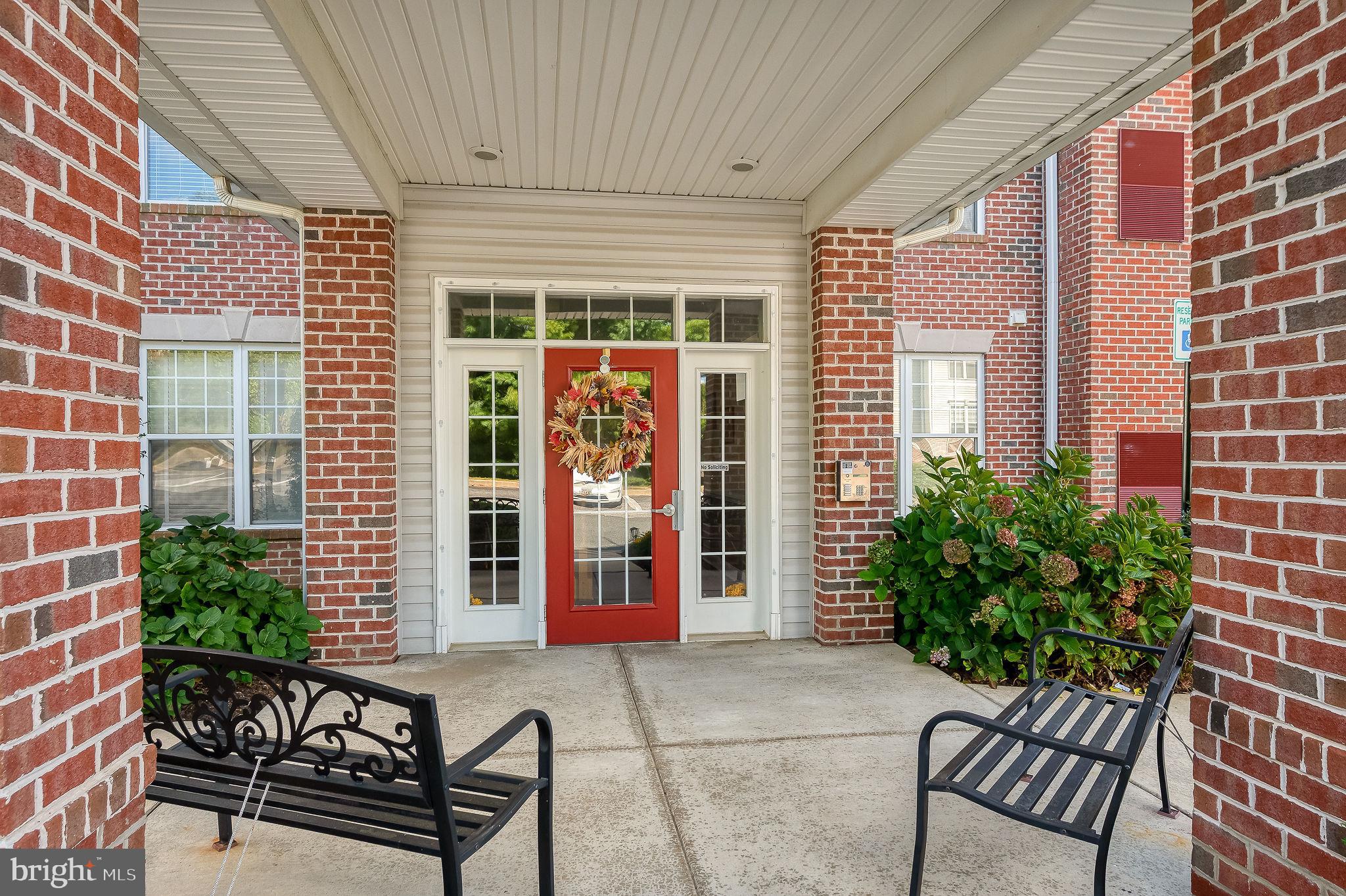 1600 MARTHA COURT 304