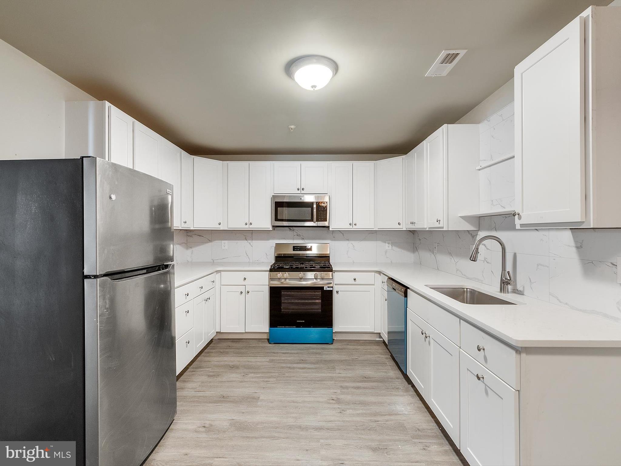 HERITAGE HARBOUR - Residential