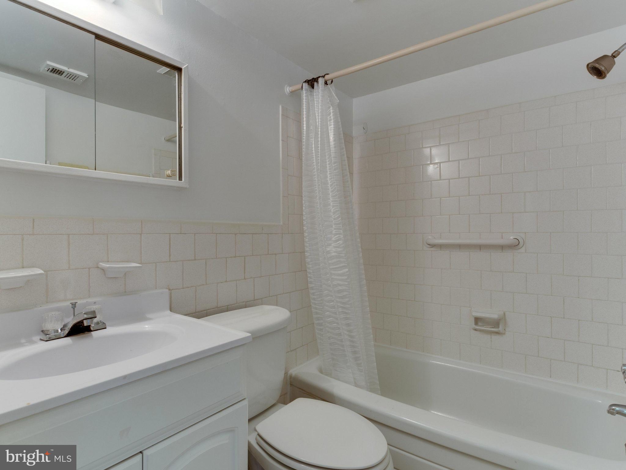 FAIRFAX HERITAGE - Residential