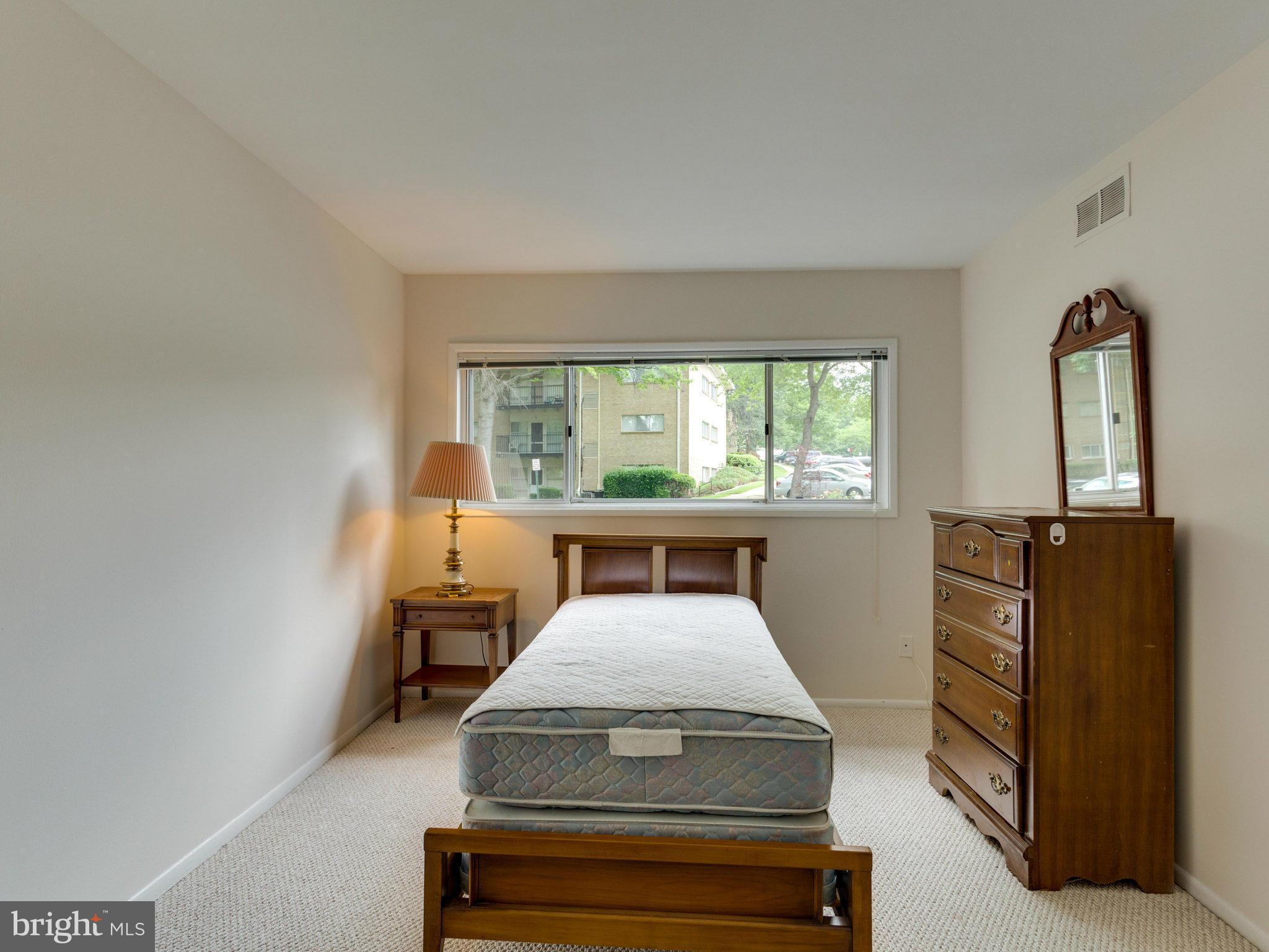 FAIRFAX HERITAGE - Residential