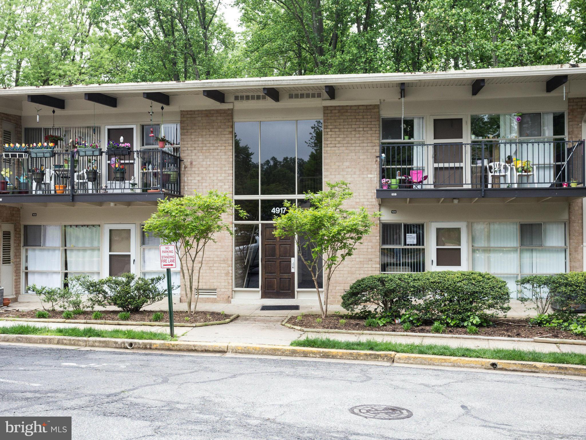 FAIRFAX HERITAGE - Residential