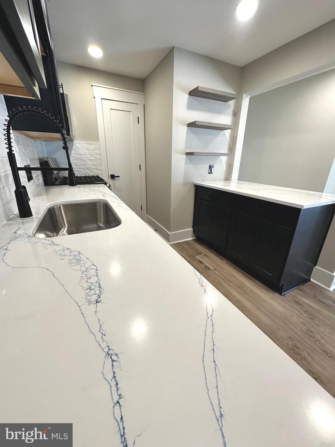 MOORINGS OF OCCOQUAN CON - Residential